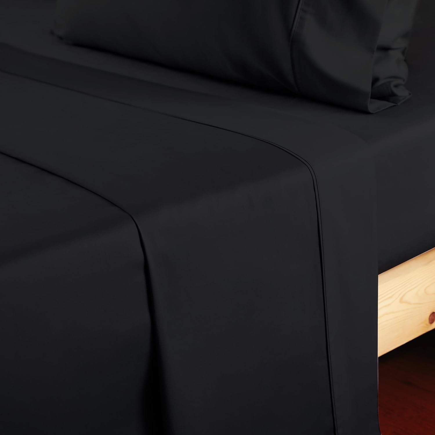 Breathable Luxury Sheet Only, 600 Thread Count 100% Egyptian Top Sheet 1Pcs, Cool & Breathable Bed Sheets Wrinkle, Fade, Stain Resistan... - Premium Ultra-Soft Pillowcase Pair for Sleeping Detail