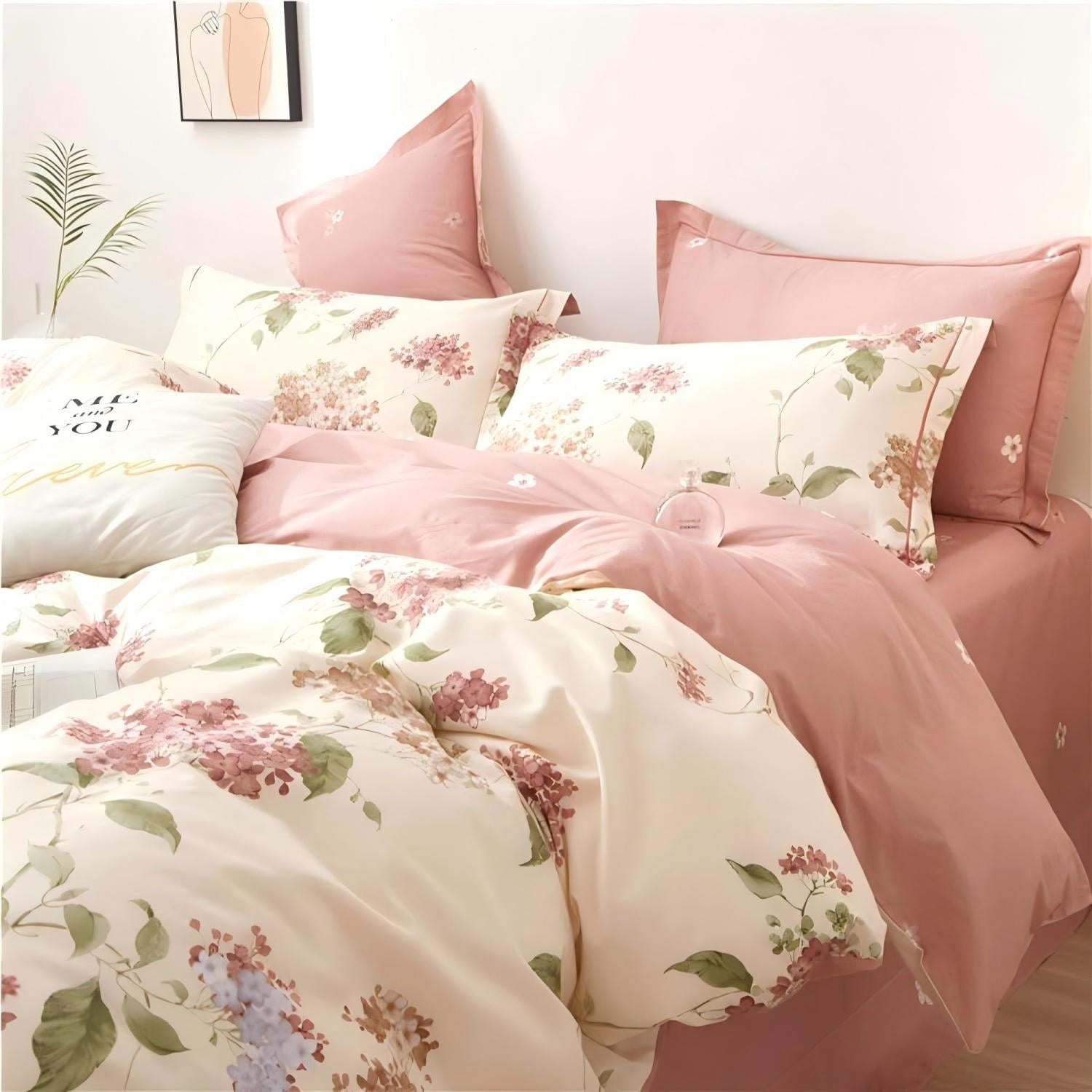 Hypoallergenic Cloud White with Pink Flowers King Comforter Sets, 3 Pieces Chic Garden Style Reversible Bedding Sets for Adults All Season - All-Season Down Alternative Comforter Insert Detail