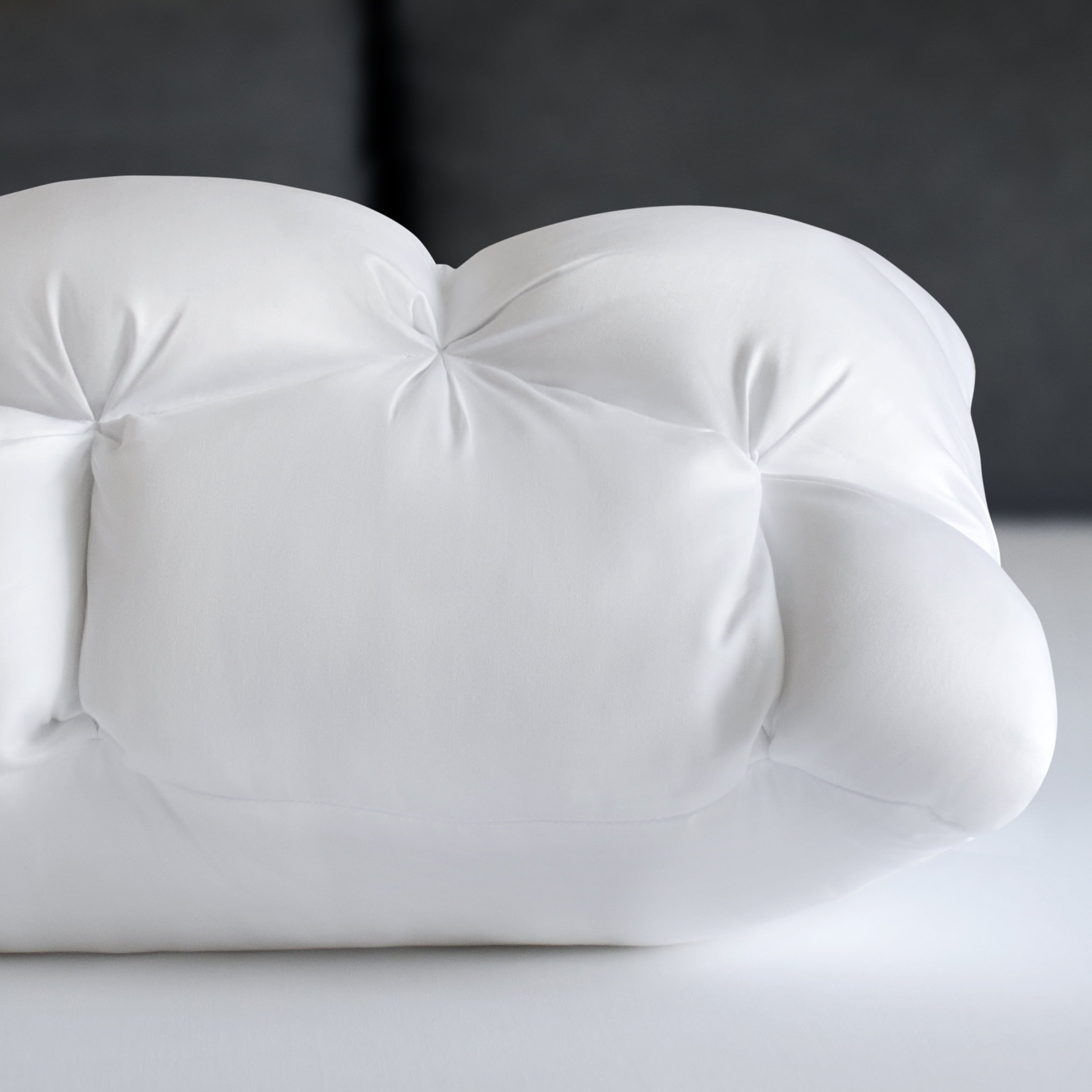 Hotel Collection Down Alternative Cloud Luxe Bed Pillows, Standard/Queen - Adaptive Huggable Core (2 Pack) - Orthopedic Shredded Foam Bed Pillow Set Detail