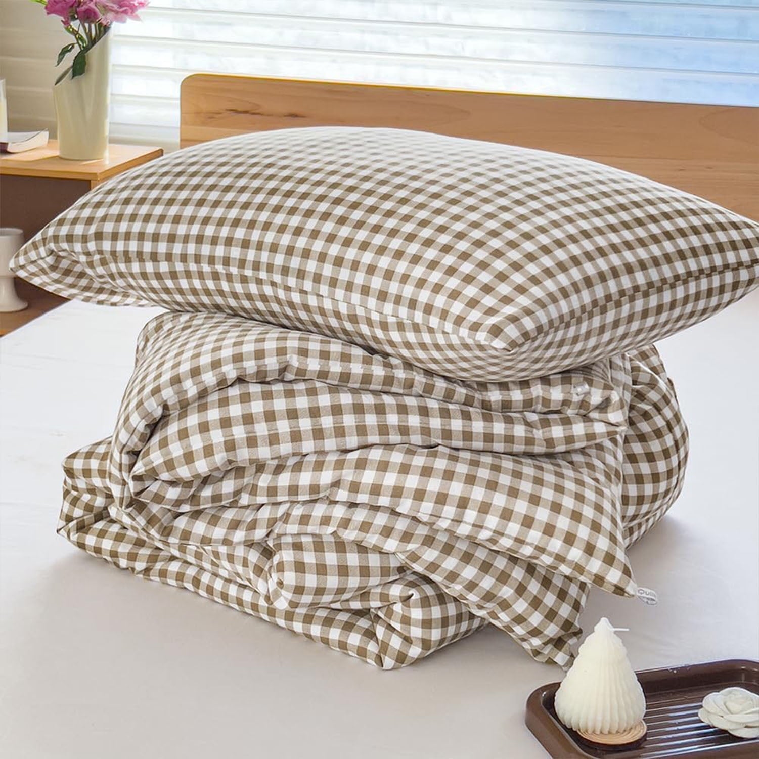 Fluffy Down Alternative Tan Gingham Queen Comforter Set, Taupe Plaid Bedding Set, Checked Bed Comforter 3 Pieces(Tan Gingham, Queen) - Hypoallergenic Ultra-Fluffy Quilt for Winter Detail
