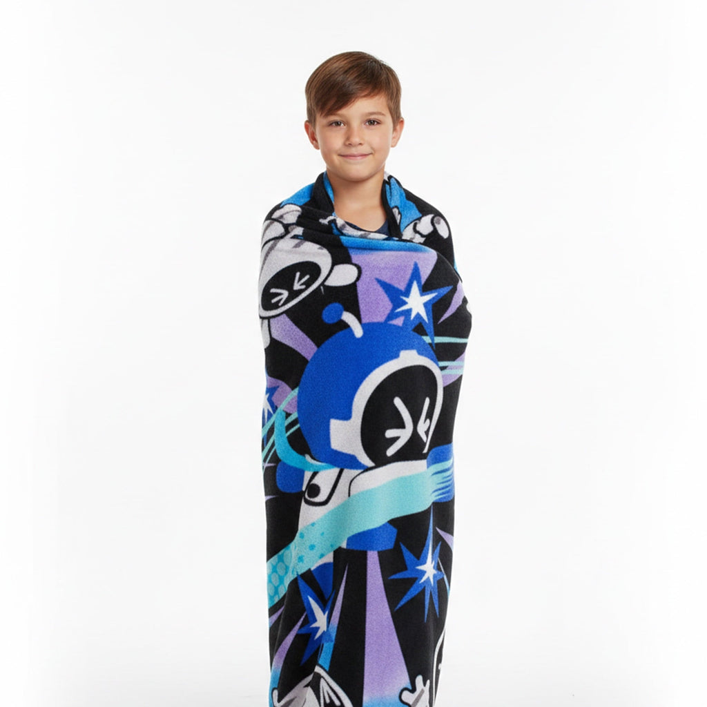 Lightweight Warm Silk Touch Throw Blanket for Kids, 46x60 inches - Cozy Fleece Throw Blanket for Couch & Bed Detail