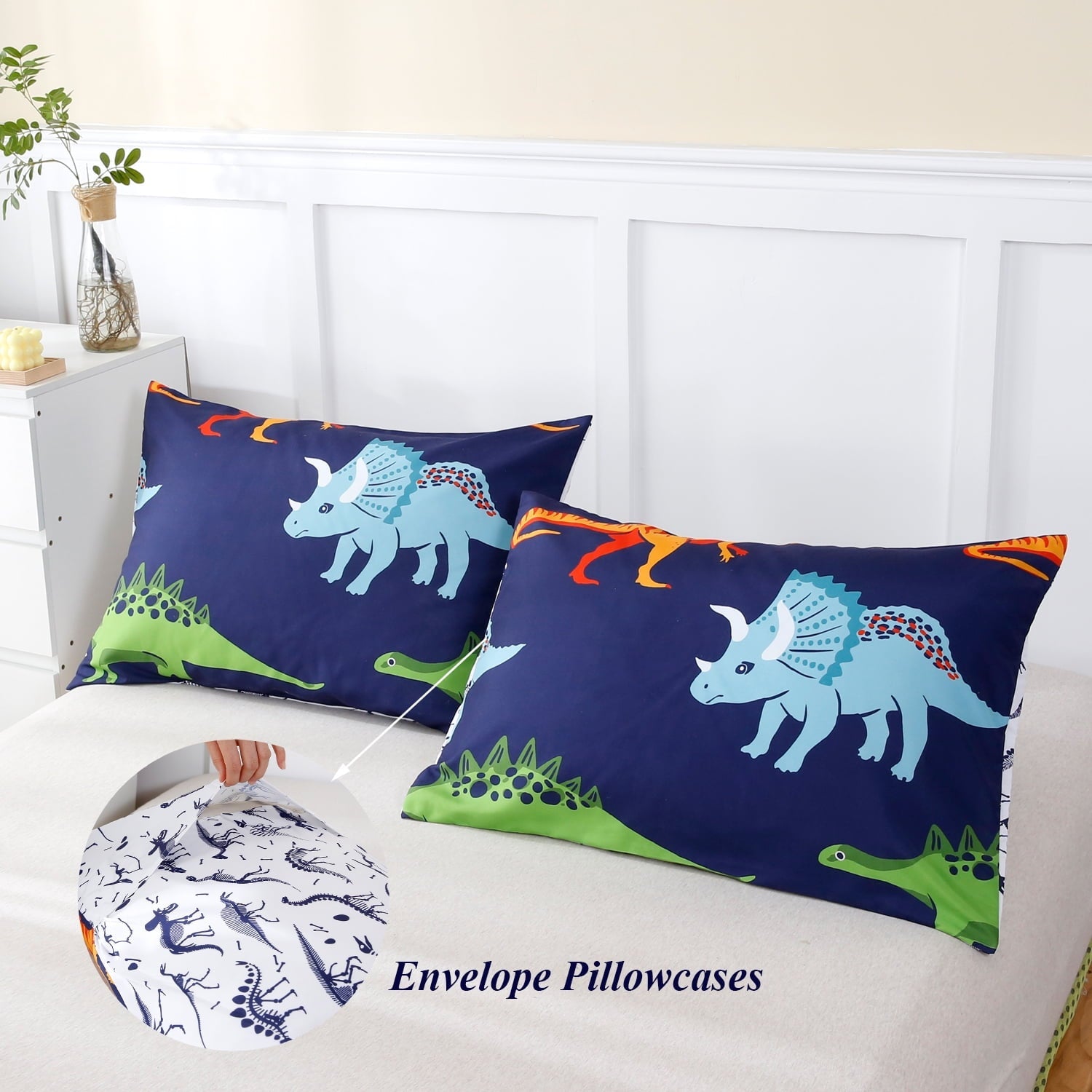 Heavyweight Warmth 3 Pcs Dinosaur Twin Size Bedding Sets for Boys, Dinosaur Printing Boys Comforter Set, Blue and White Reversible Bed C... - Cloud-Like Soft Lightweight Bed Comforter Detail