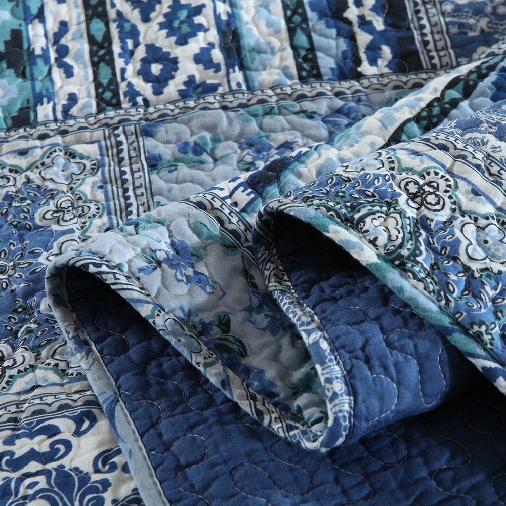 Fluffy Down Alternative Quilt Comforter Cotton Bedding Set With Shams, Vintage Blue, King - Cloud-Like Soft Lightweight Bed Comforter Detail