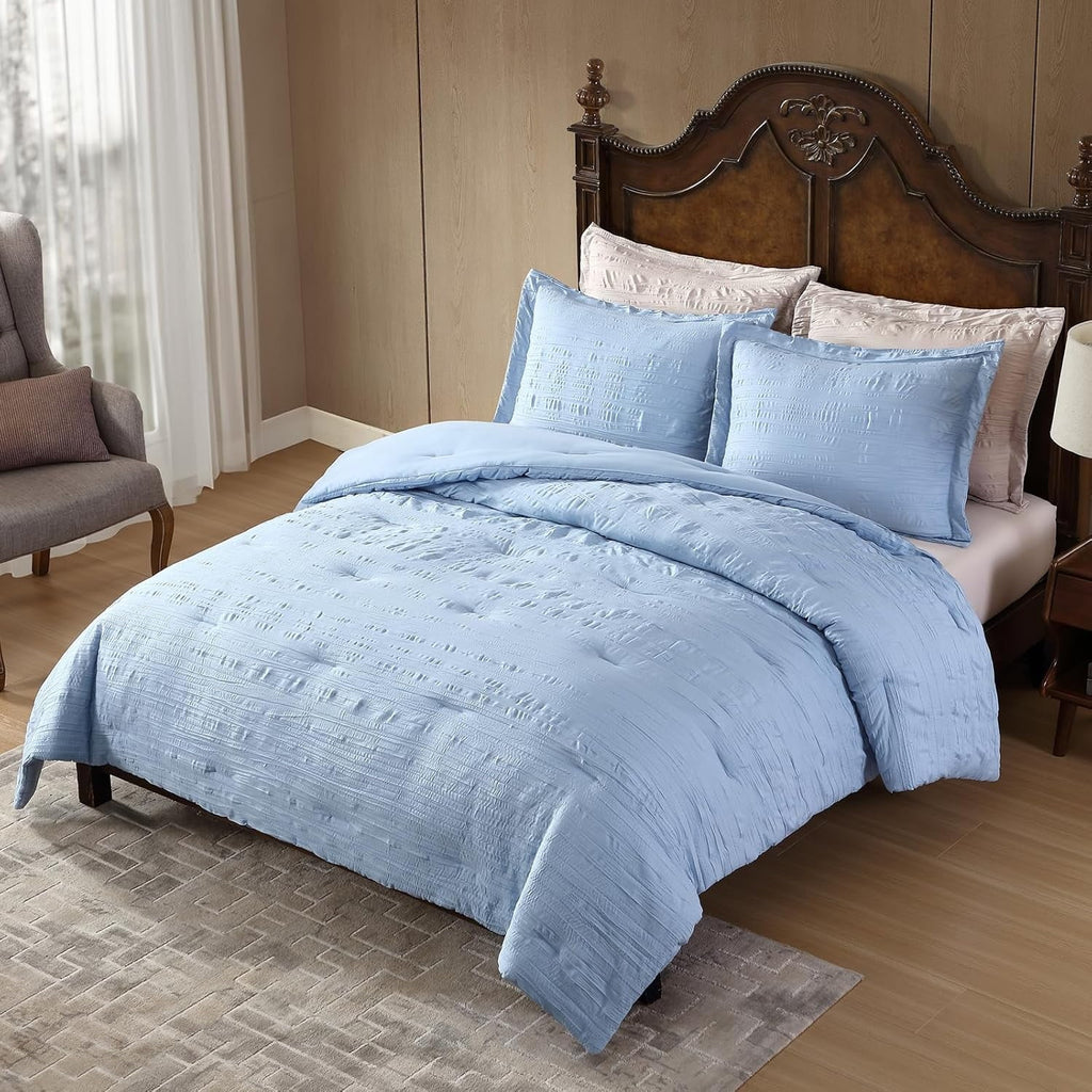All-Season Queen Comforter Set Chambray Blue, 3 Pieces Comforter Set, All Season Lightweight Soft Embossed Bedding (86" x 88" Co... - All-Season Down Alternative Comforter Insert Detail