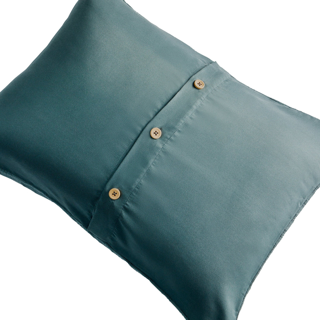 Fluffy Down Alternative Full/Queen Comforter Set, All-Season, 3-Piece, Nimbus Blue Block Weave - Luxurious Quilted Duvet Cover Set Detail