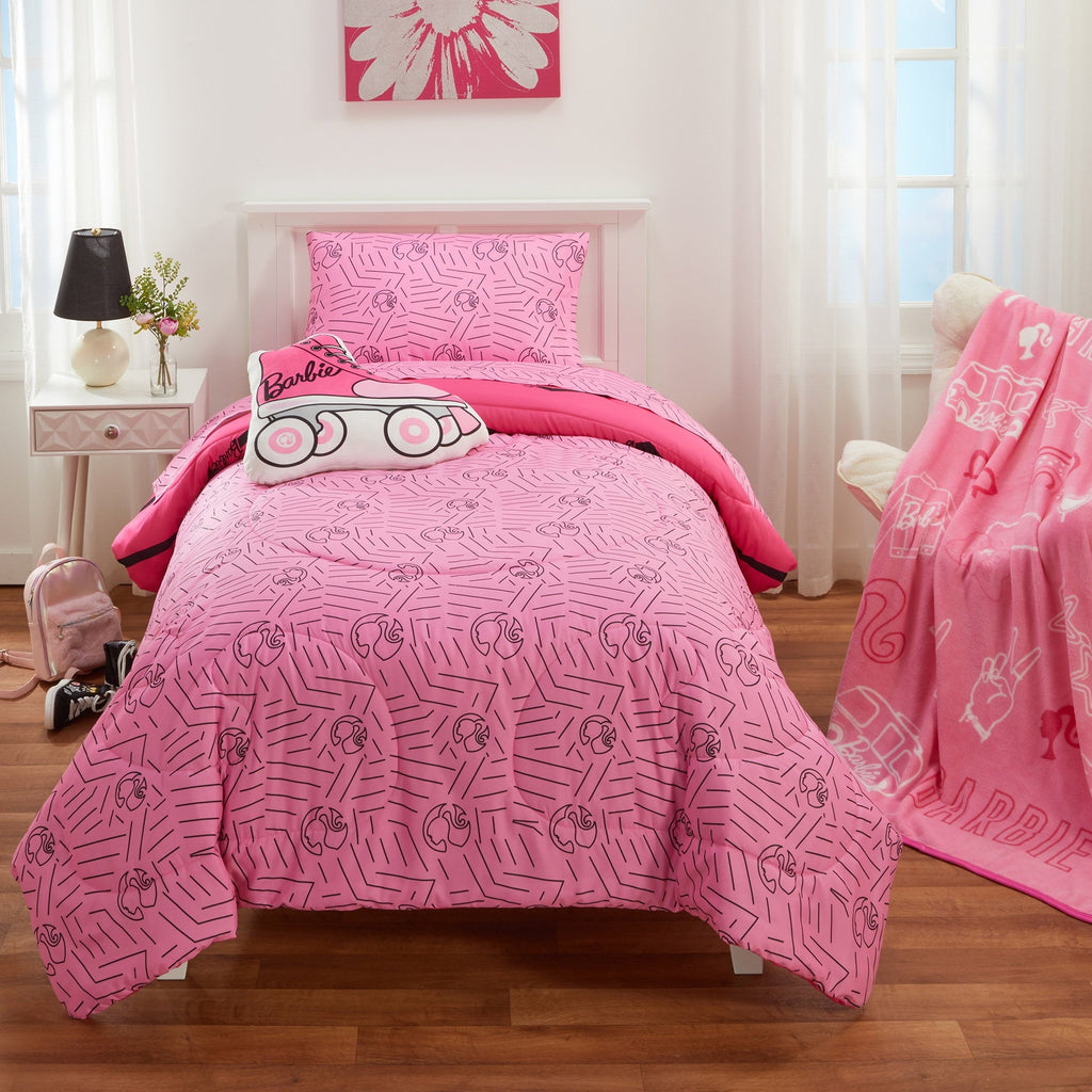 Hypoallergenic Cloud Kids 2 Piece Pink Black Chevron Reversible Comforter and Pillowcase set, Twin/full - Hypoallergenic Ultra-Fluffy Quilt for Winter Detail