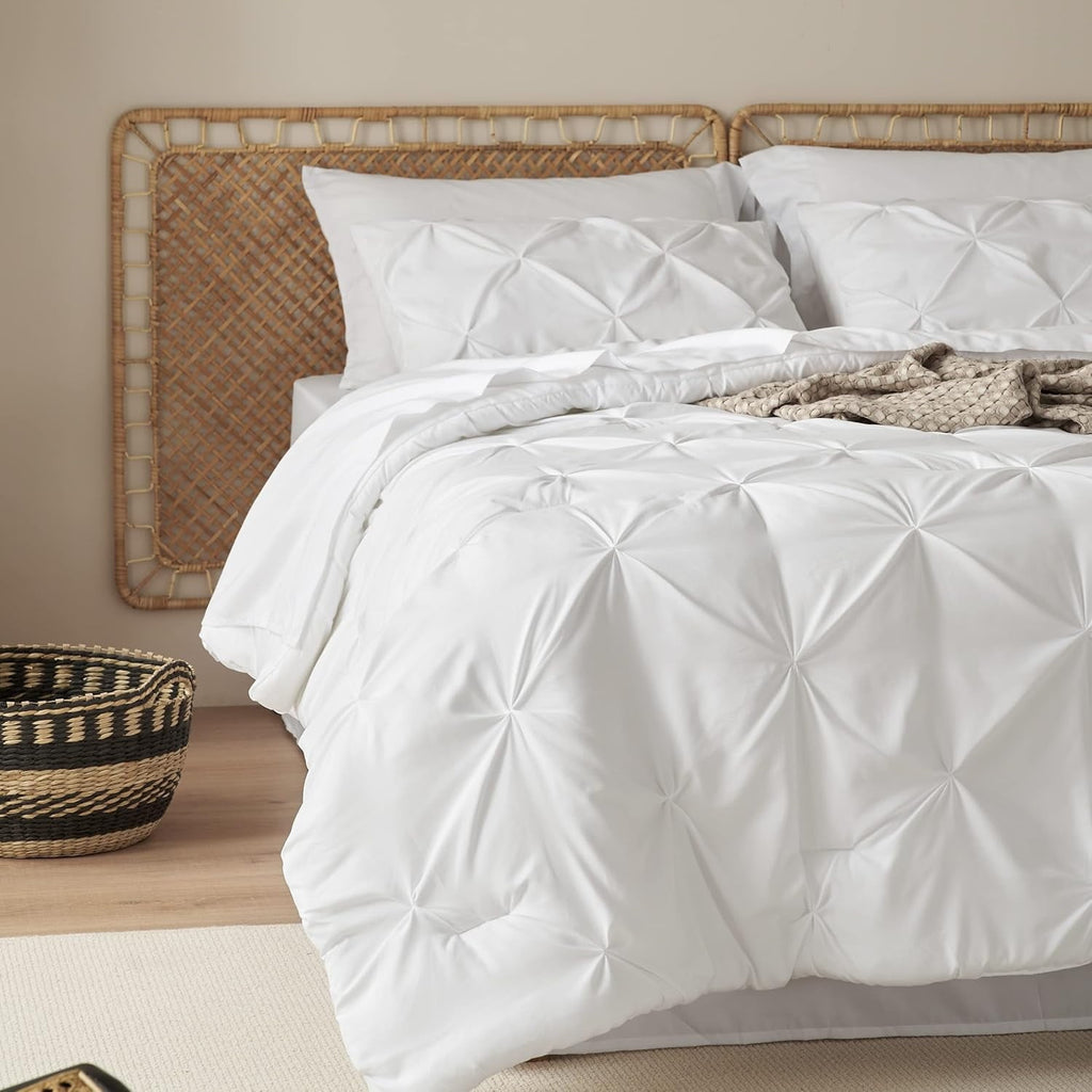Luxurious Quilted White Queen Comforter Set- 7 Pieces Pintuck Bedding Set with Comforters, Sheets, Pillowcases & Shams - Luxurious Quilted Duvet Cover Set Detail