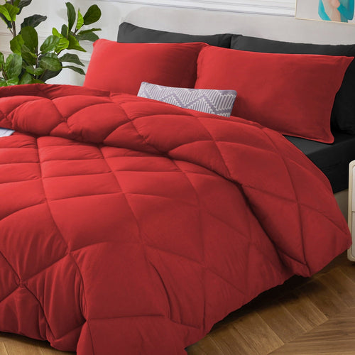 All-Season 7 Piece Reversible Queen Comforter Set - Red Quilted Down Alternative Bedding All Season Super Soft Microfiber Bed in... - Luxurious Quilted Duvet Cover Set Detail