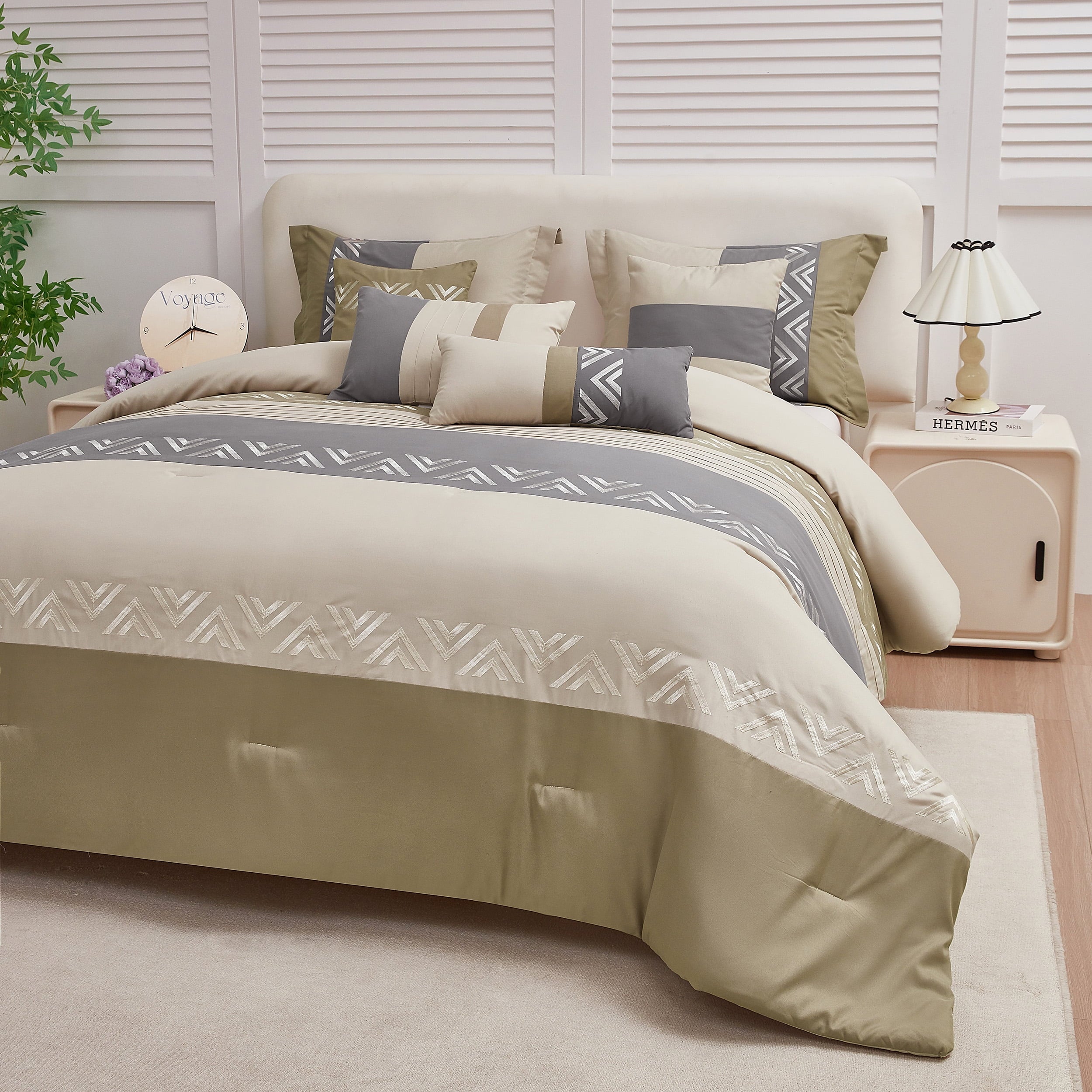 Luxurious Quilted 7 Piece Embroidery Design Bed-in-a-Bag, Taupe Queen Size Ultra Soft Comforter Set for Adults - Luxurious Quilted Duvet Cover Set Detail