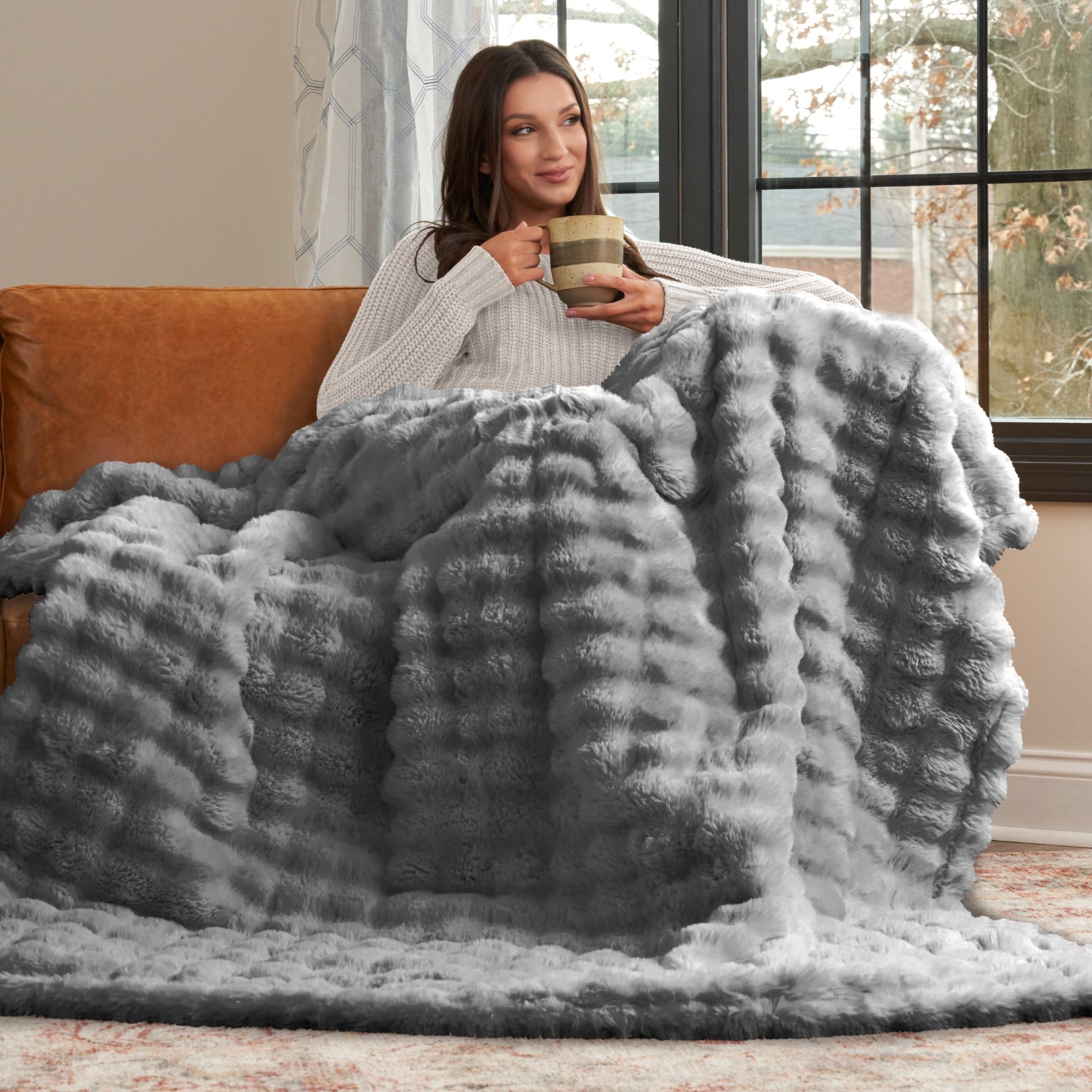 Reversible Sherpa Serenade Gray Textured Faux Fur Throw Blanket, 50 x 70 - Lightweight Plush Warm Blanket for All Seasons Detail