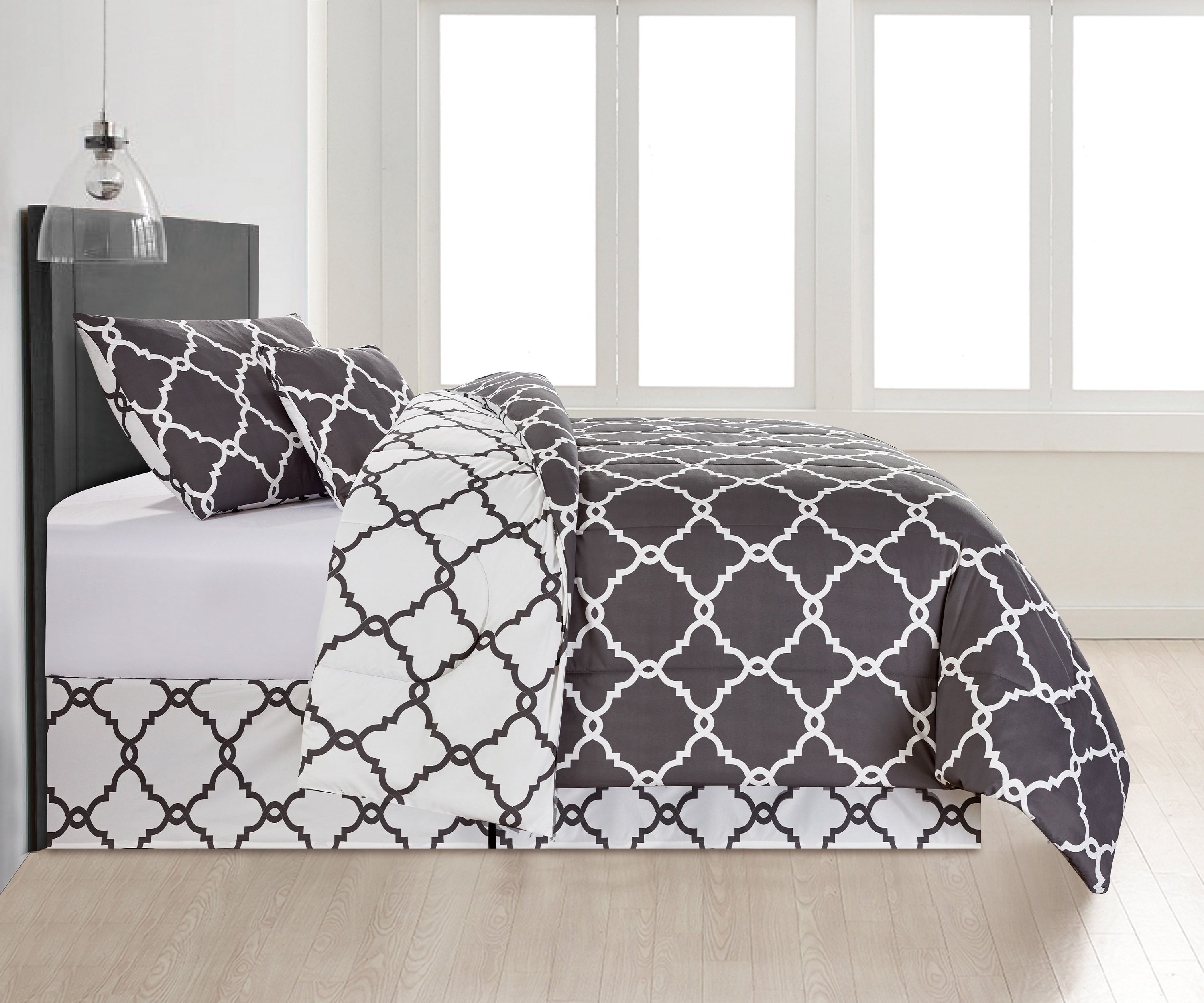 Luxurious Quilted 4 Piece Geometric Twin Comforter Set - Polyester Filling Reversible Washable Comforter Set - Cloud-Like Soft Lightweight Bed Comforter Detail