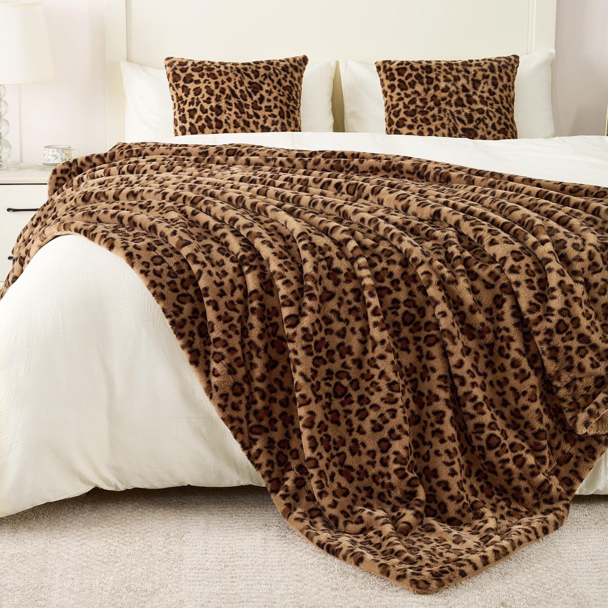 Cozy Fleece Leopard Print Throw Blanket Soft Cozy Fluffy Plush Cheetah Print Blanket for Home Decor,50"x60",Brown - Cozy Fleece Throw Blanket for Couch & Bed Detail