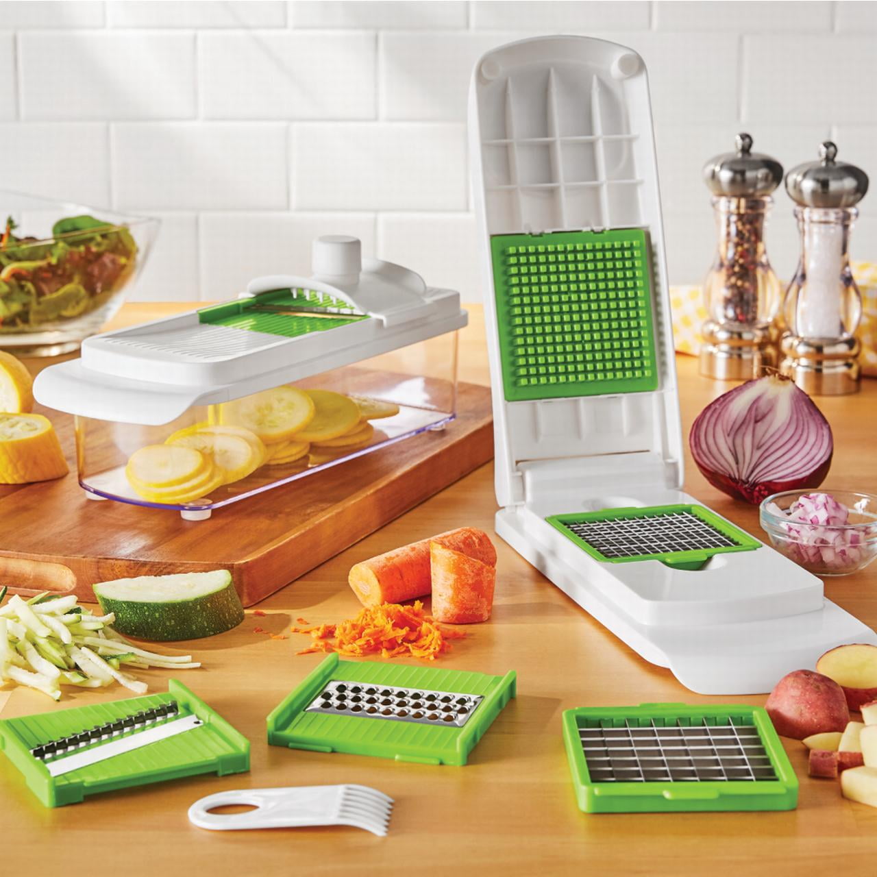 Multi-Functional 11 Pieces Multi-Function Nice Dicer and Mandoline, Stainless Steel, Green Glaze, 820g - Premium Stainless Steel Garlic Presser & Peeler Detail