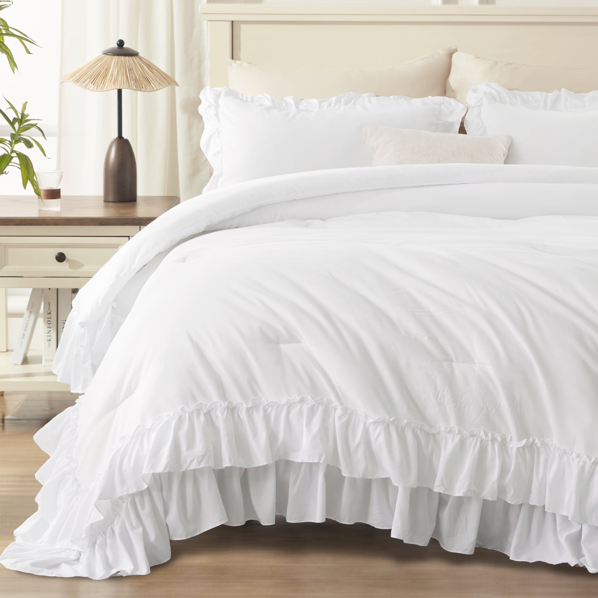 Heavyweight Warmth Queen Comforter Set White - 3 Pieces Soft Fluffy Ruffle Bedding Comforter Sets for Queen Bed, All Season Farmhouse Li... - All-Season Down Alternative Comforter Insert Detail