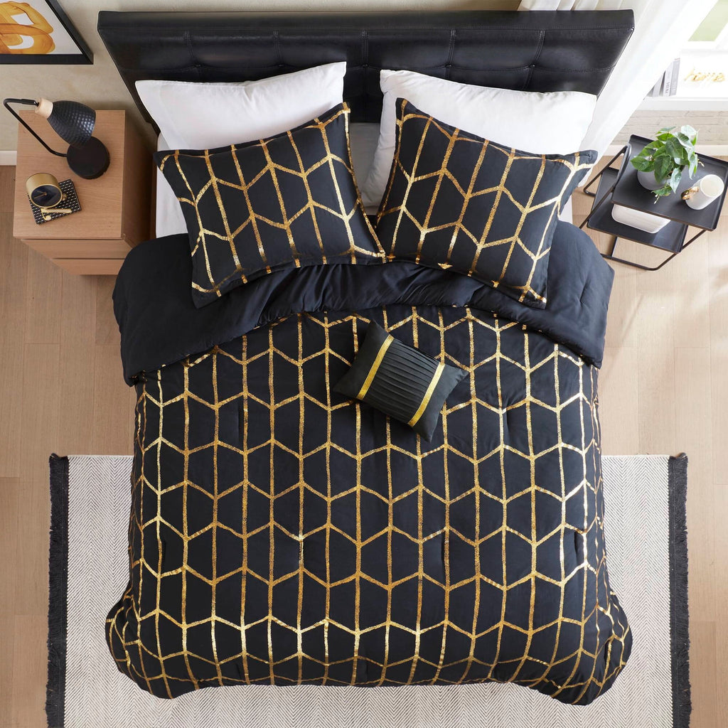 Fluffy Down Alternative Full/Queen Size Comforter Set, 4-Piece Bedding Set for All Seasons, Geometric Metallic Comforter Bed Set with Decor P... - Hypoallergenic Ultra-Fluffy Quilt for Winter Detail
