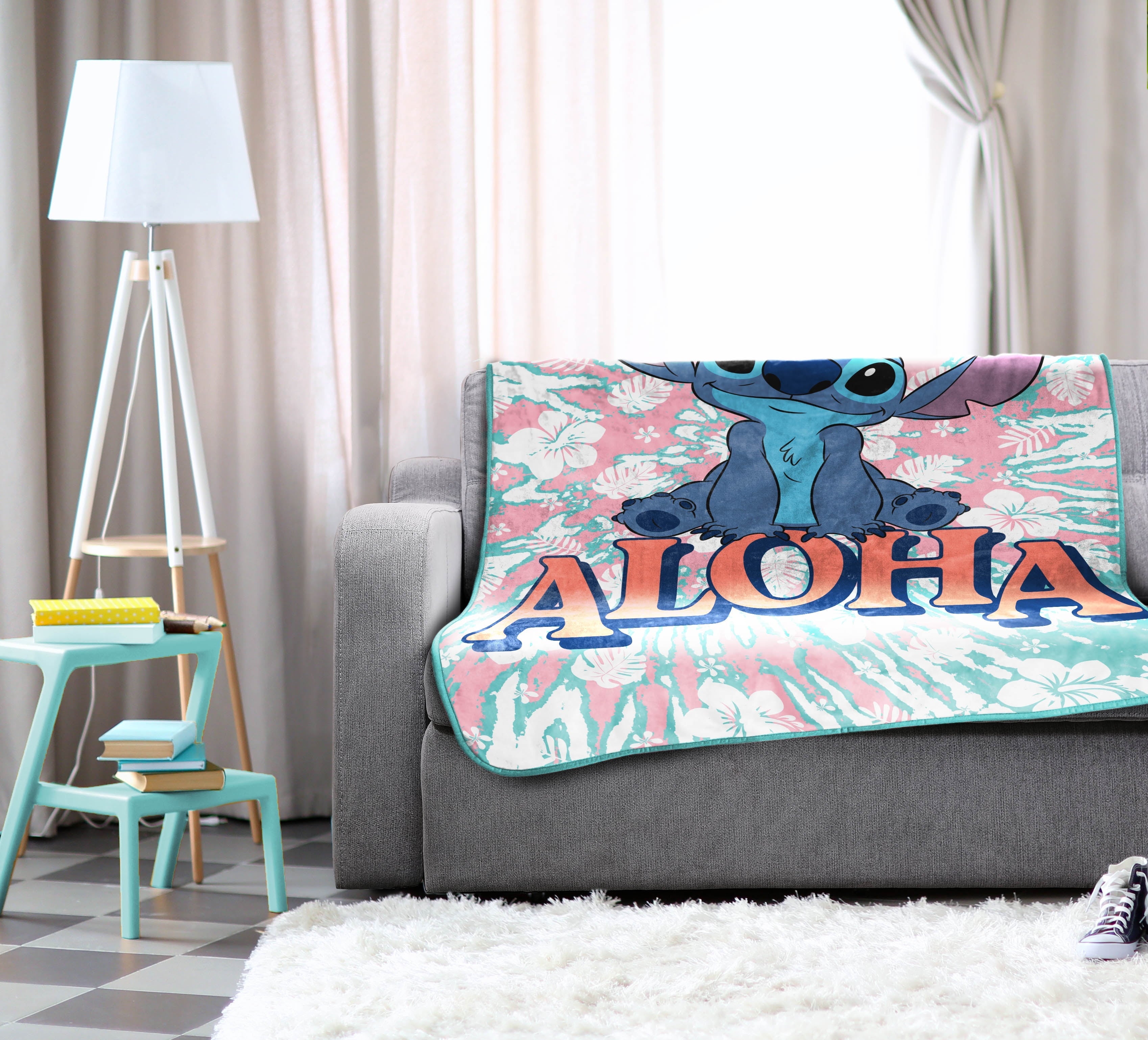 Cozy Fleece Lilo and Stitch Kids Throw Blanket, 46 x 60, Microfiber, Blue, Disney - Lightweight Plush Warm Blanket for All Seasons Detail