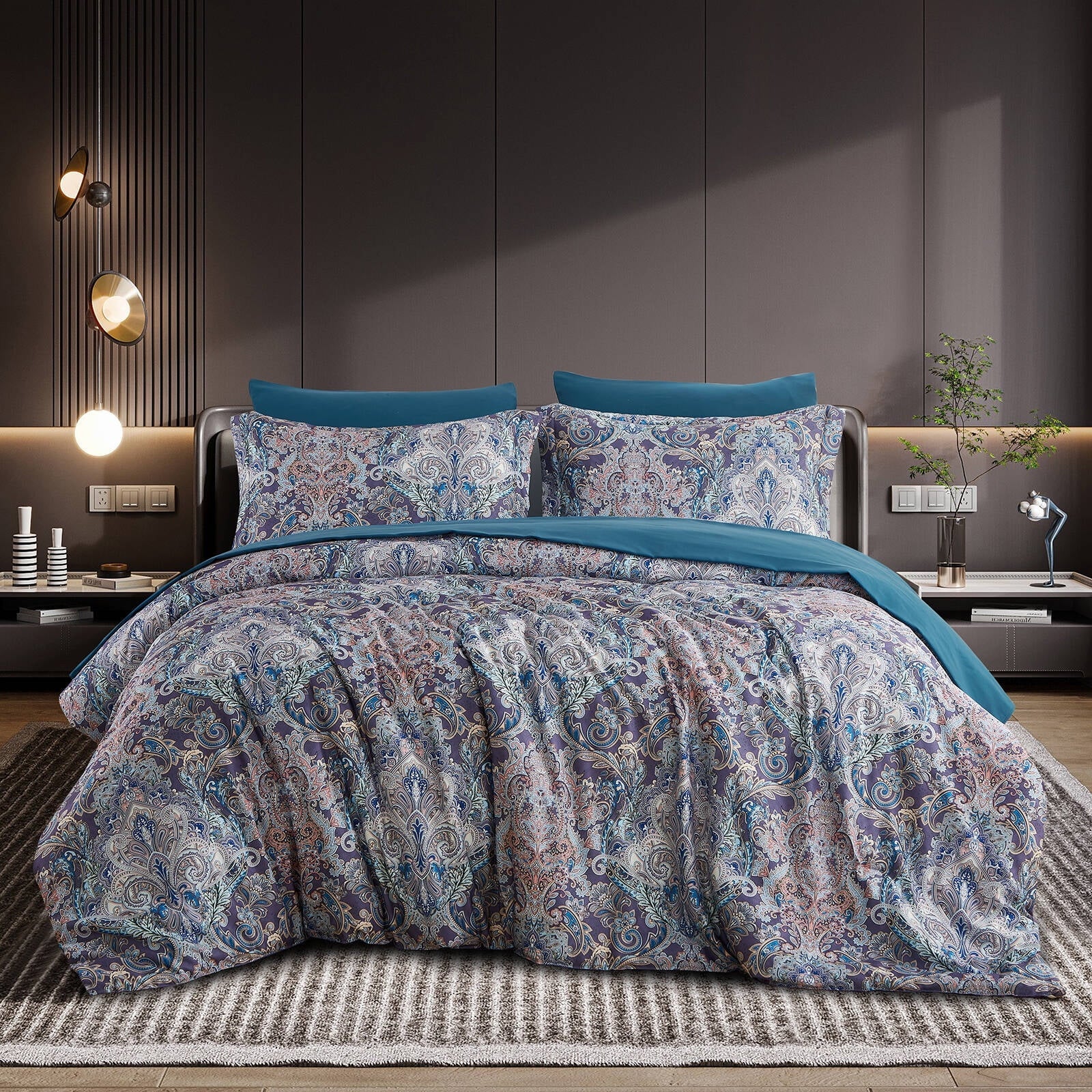 Fluffy Down Alternative Boho Paisley Print Luxury Comforter Bed in a Bag Set Queen Size, Vintage Floral Medallions Microfiber Bedding Set - Luxurious Quilted Duvet Cover Set Detail