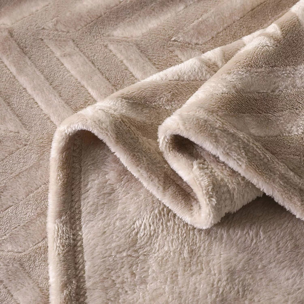 Super Soft Flannel Soft Flannel Fleece Lightweight 50"x60" Throw Blanket, Brushed Chevron Design Fluffy Plush Cozy Blanket for All Seaso... - Cozy Fleece Throw Blanket for Couch & Bed Detail