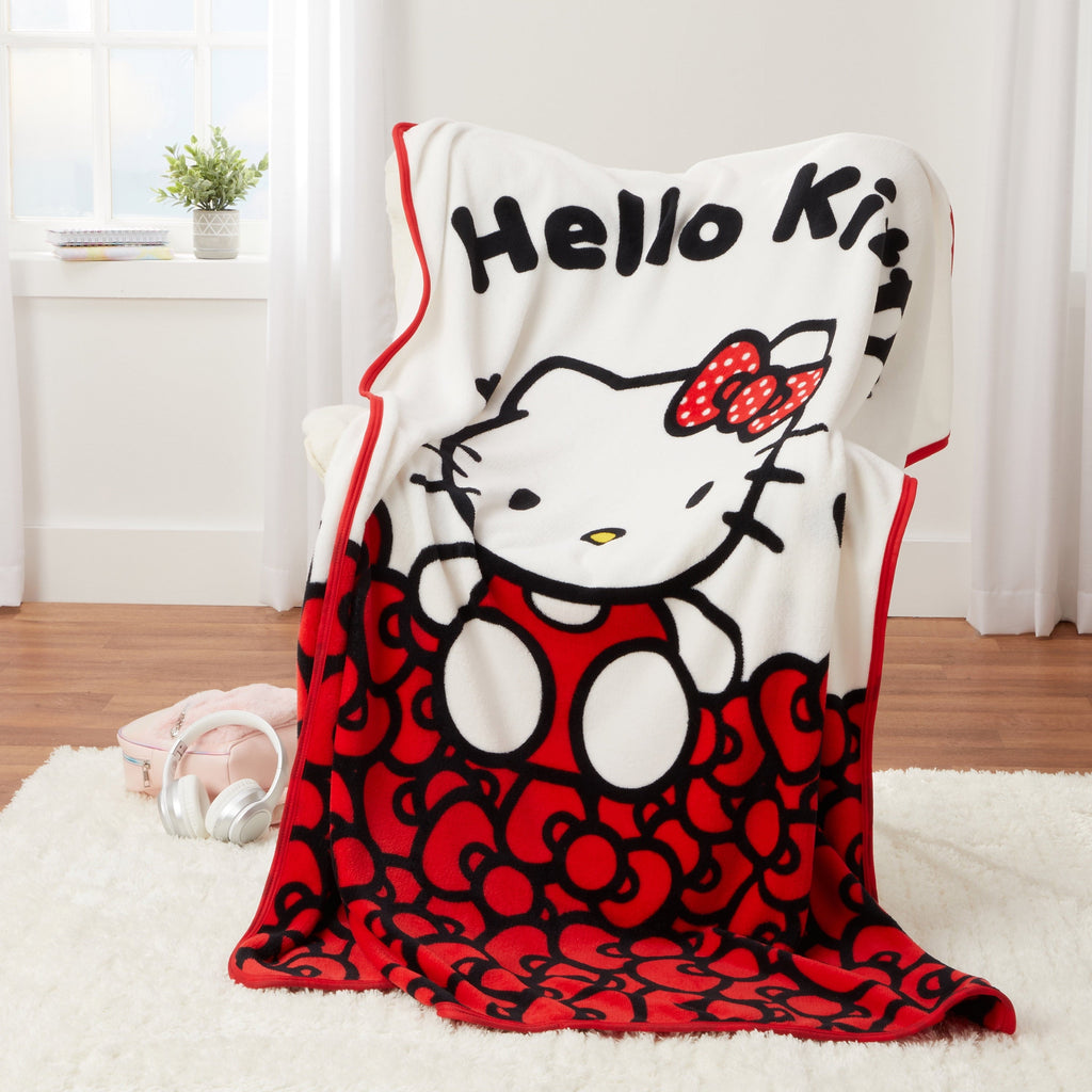 Super Soft Flannel Kids Red White Print Fleece Throw Blanket, 46 x 60 - Lightweight Plush Warm Blanket for All Seasons Detail