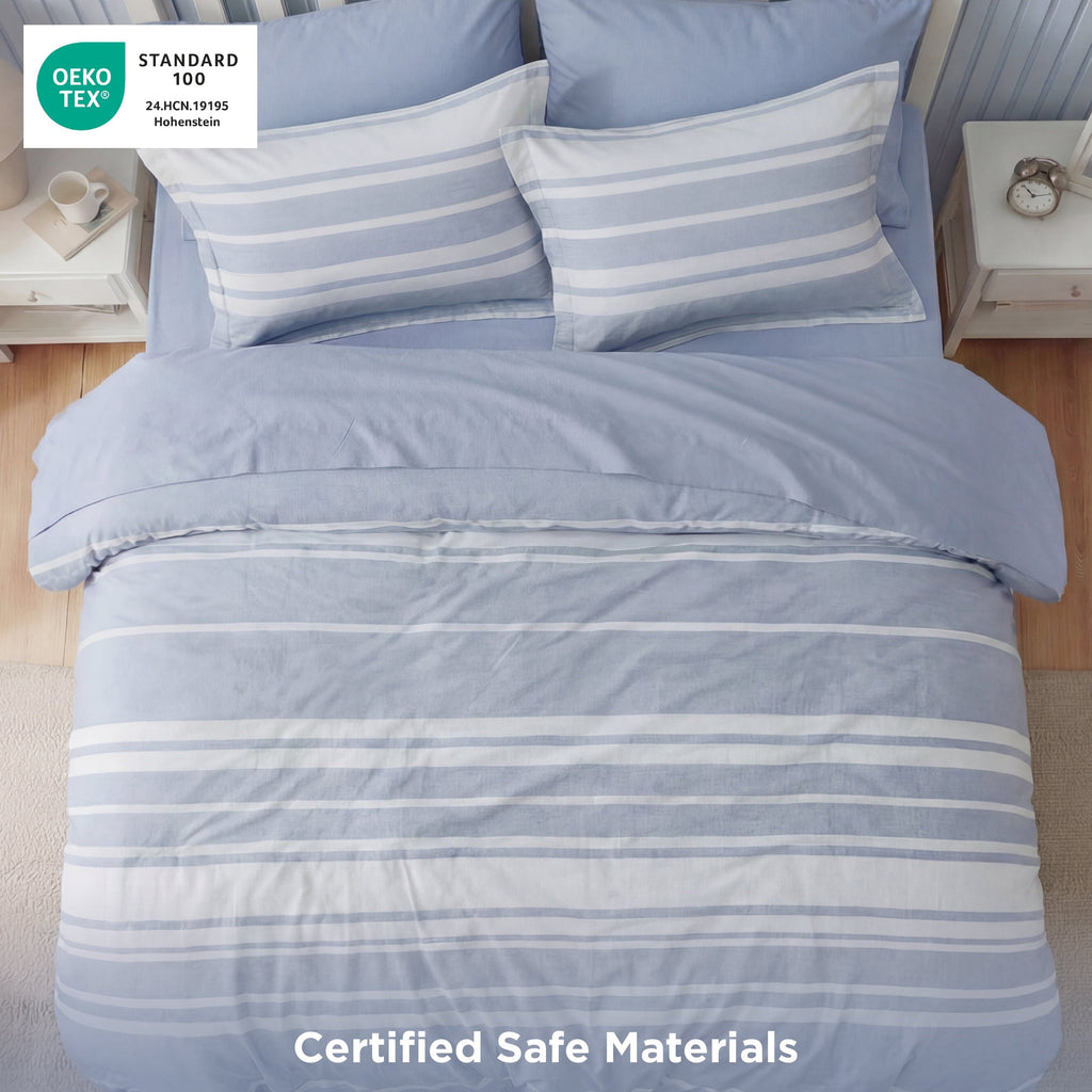 Luxurious Quilted Queen Comforter Set Blue, Bed in a Bag Queen Size Bedding 7-Pieces, Striped Bedding Set for All Seasons - Cloud-Like Soft Lightweight Bed Comforter Detail