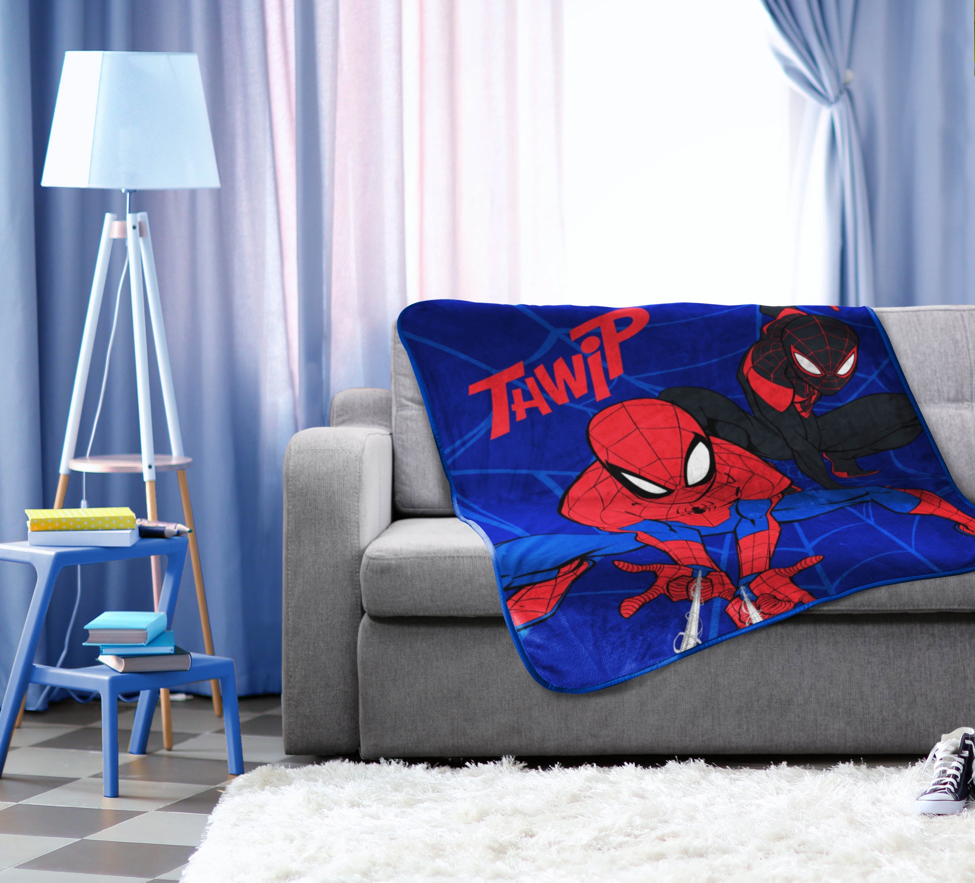 Decorative Knitted Kids Throw Blanket, 46 x 60, Microfiber, Blue, Marvel - Lightweight Plush Warm Blanket for All Seasons Detail