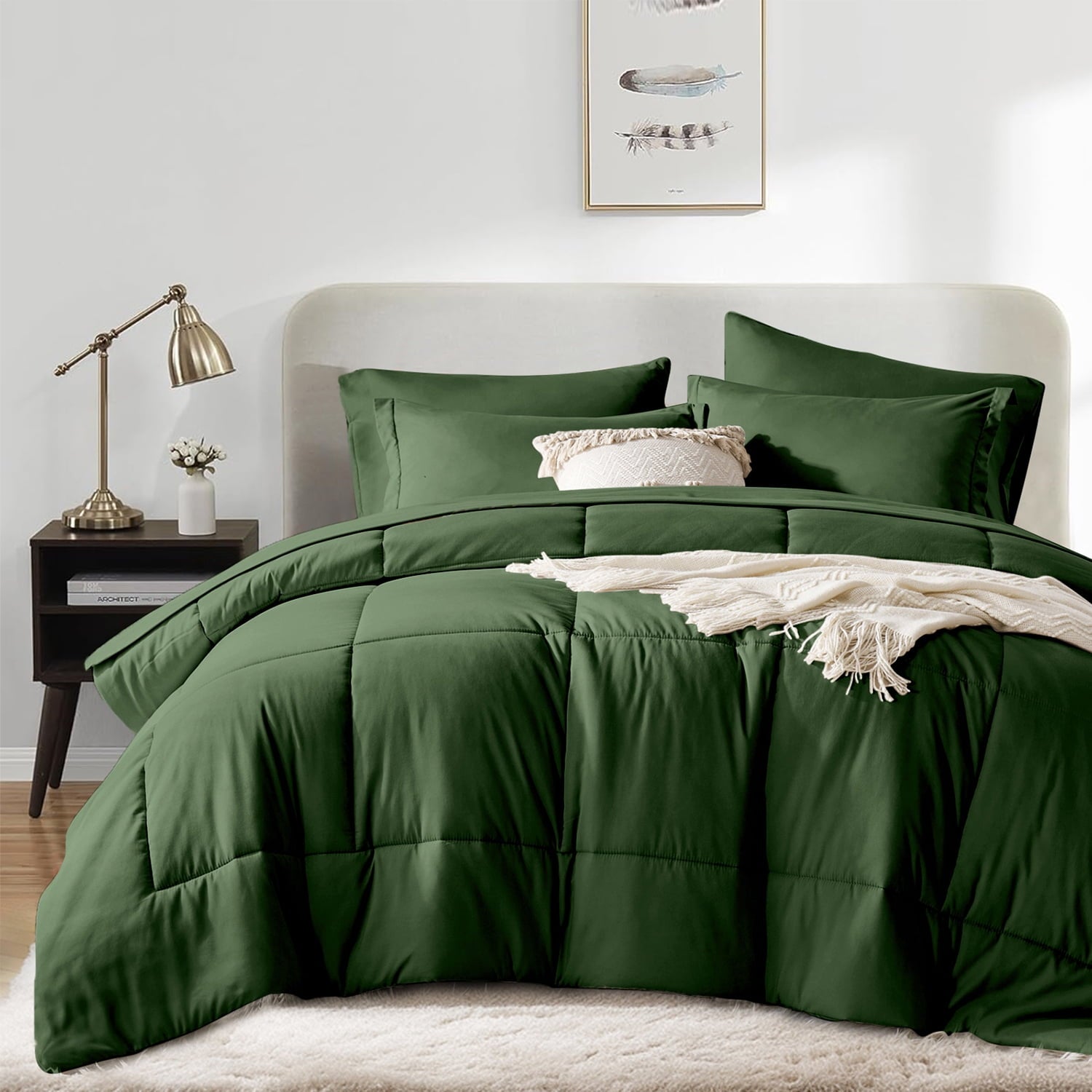 Hypoallergenic Cloud Queen Comforter Set Forest Green Bed in a Bag Queen Size 7 Pieces Soft Bed Set Lightweight Microfiber Green Bedding C... - All-Season Down Alternative Comforter Insert Detail