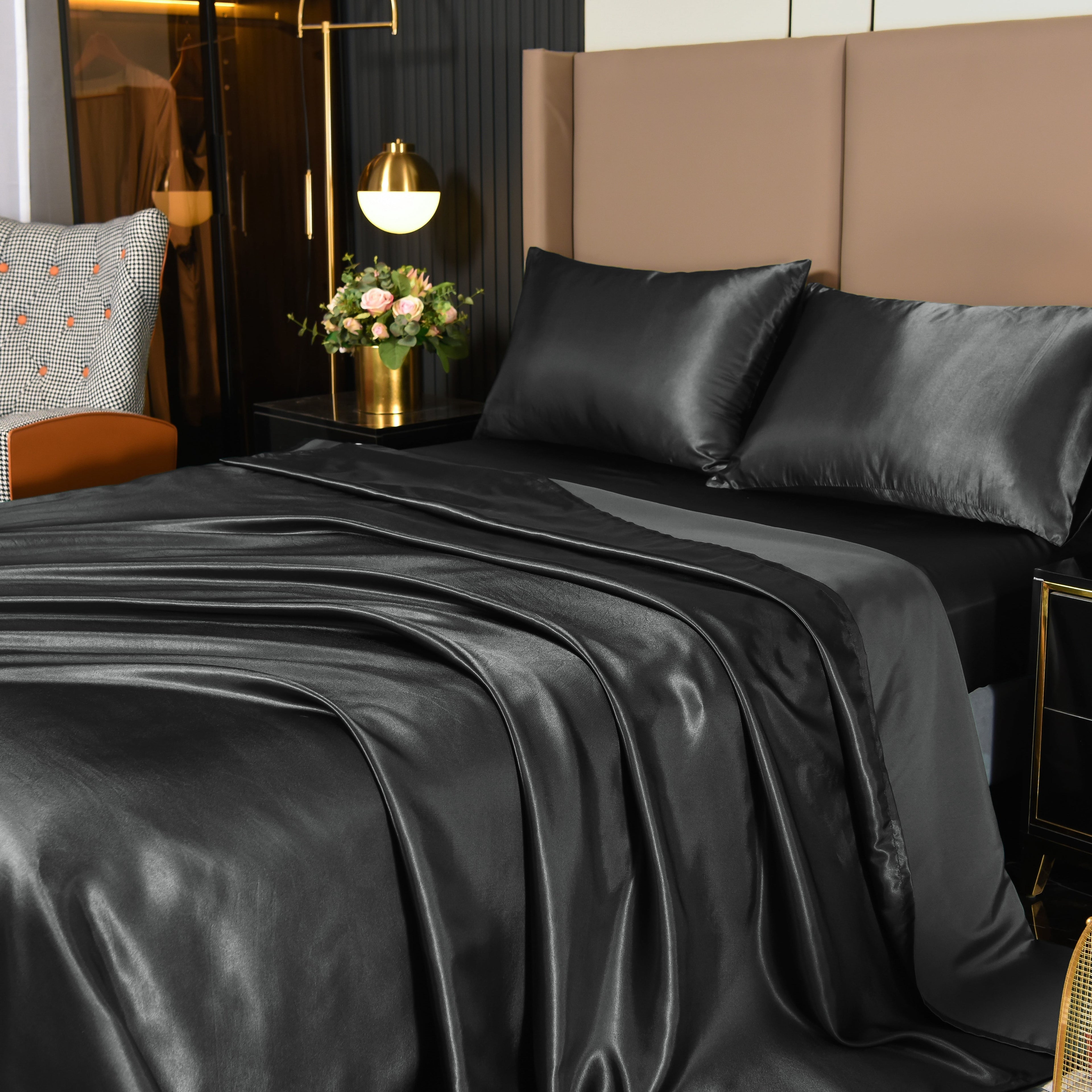 Premium Egyptian Cotton Satin Sheets Full Black Luxury Silky Bed Sheets 1800 Microfiber Sheet Set 4 Pcs - Premium Ultra-Soft Pillowcase Pair for Sleeping Detail