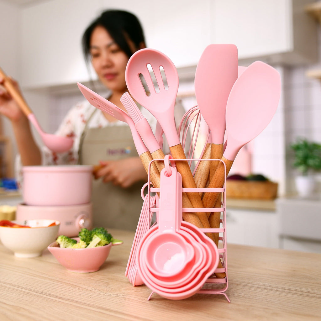 Seamless One-Piece 32 PCS Silicone Cooking Utensils Set, 446°F Heat Resistant for Nonstick Cookware - Ergonomic Kitchen Tongs and Cooking Spoon Utensil Detail