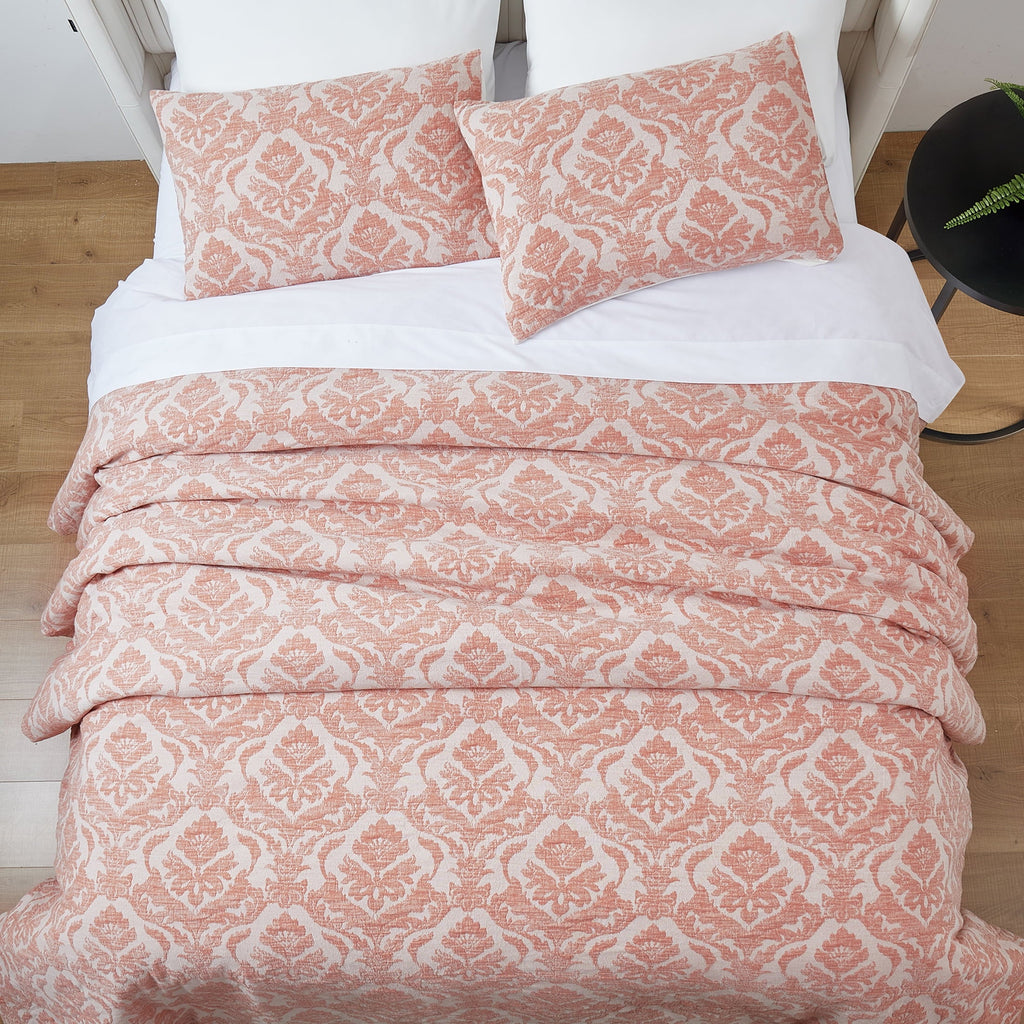 All-Season Woven Damask 2-Piece Comforter Set, Blush, Full Queen, All Ages - Cloud-Like Soft Lightweight Bed Comforter Detail