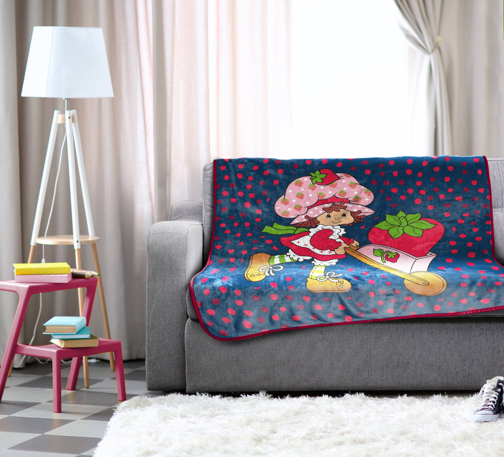 Decorative Knitted Strawberry Shortcake Berry Meadows 46" x 60" Coral Fleece Throw Blanket, Kids, Polyester, Navy - Cozy Fleece Throw Blanket for Couch & Bed Detail