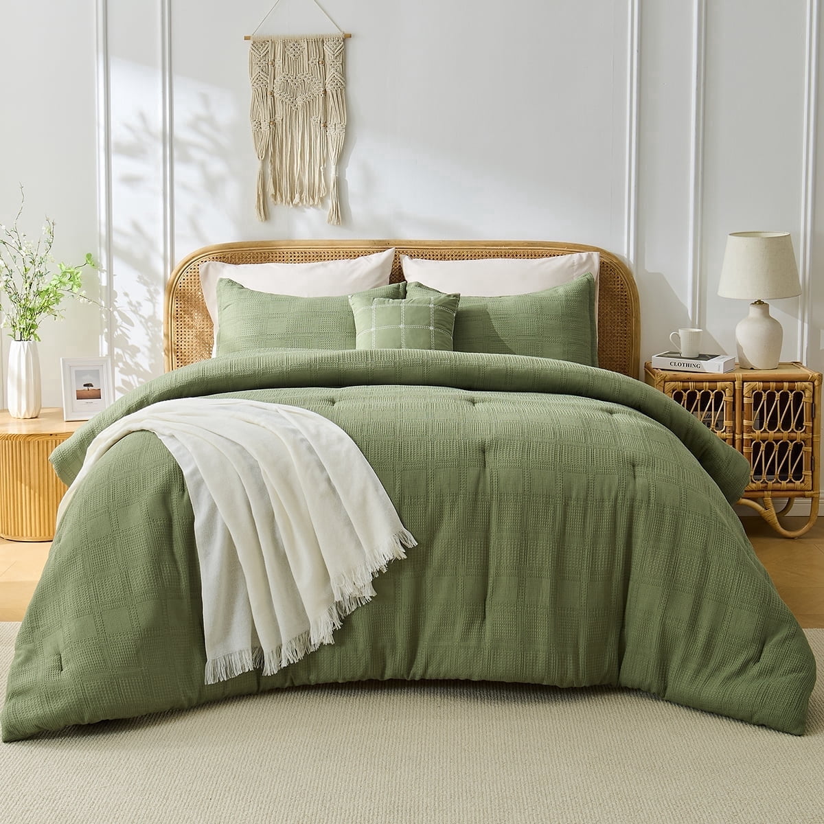 Hypoallergenic Cloud Waffle Weave Comforter Set with Throw Blanket for Couch, 5-Piece King/Cal King Size Lightweight Comforter Bet Set for... - Hypoallergenic Ultra-Fluffy Quilt for Winter Detail
