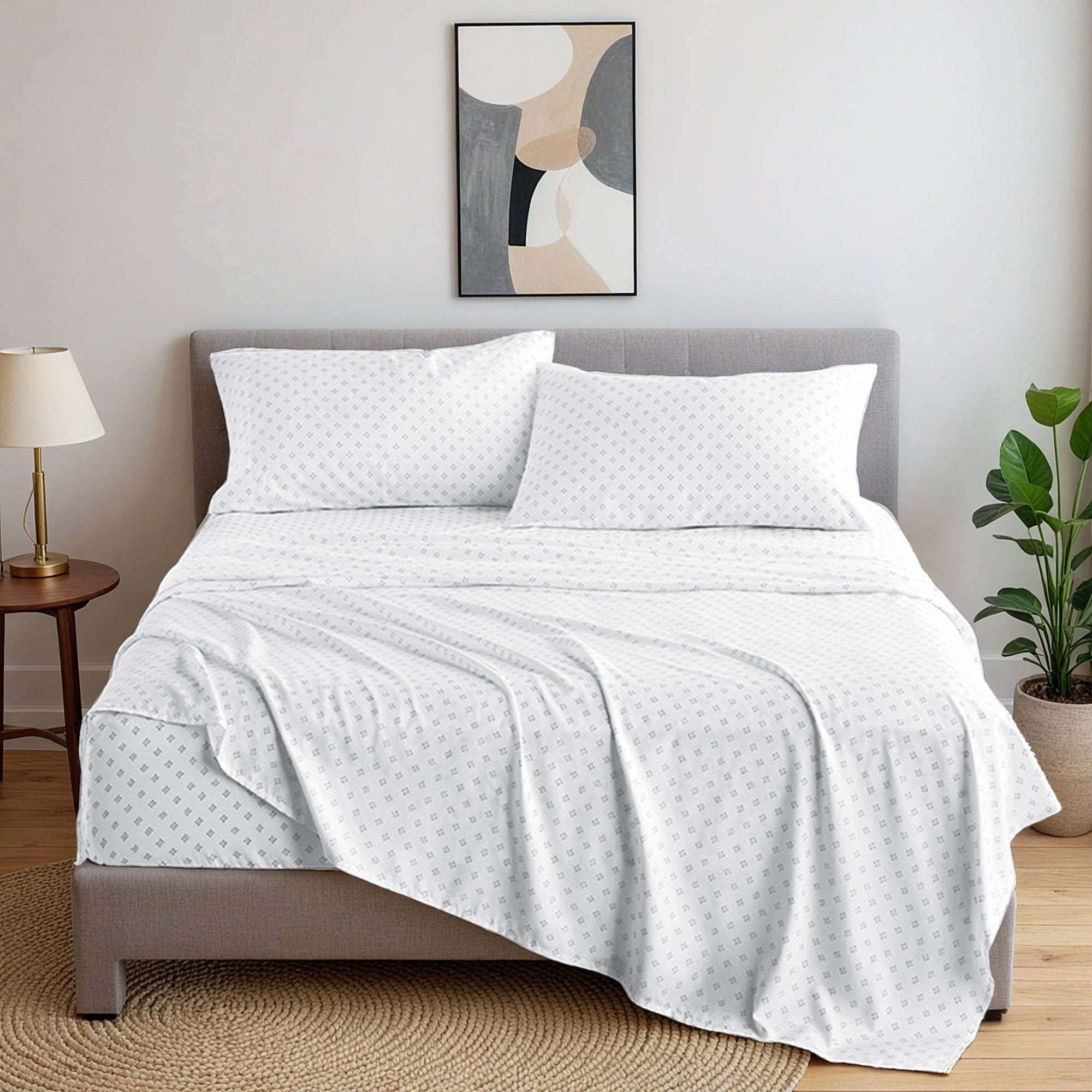 Luxurious Quilted Queen Size Comforter Set, 7-Piece Reversible Bed in a Bag with Sheets, Navy - All-Season Down Alternative Comforter Insert Detail