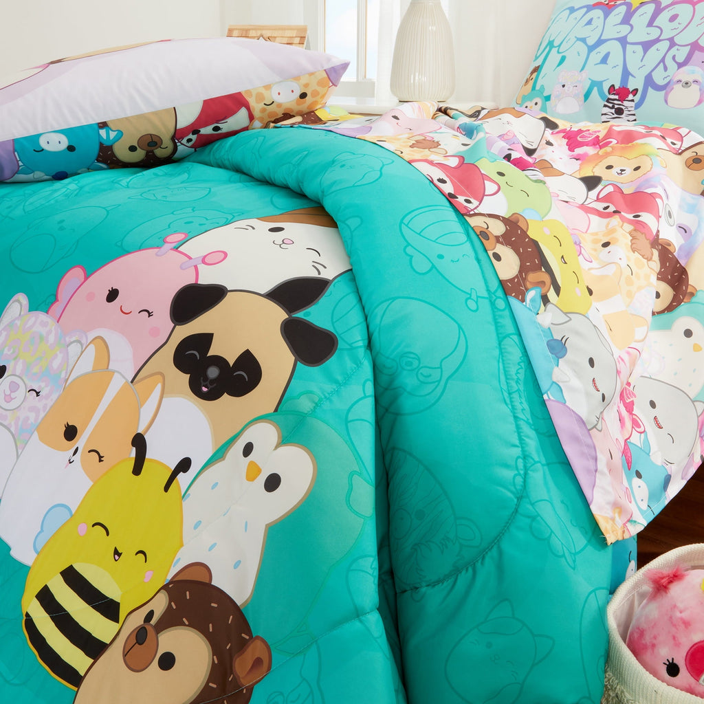All-Season Squishmallows Kids 2 Piece Teal Blue Reversible Comforter and Pillowcase set, Twin/full - Cloud-Like Soft Lightweight Bed Comforter Detail