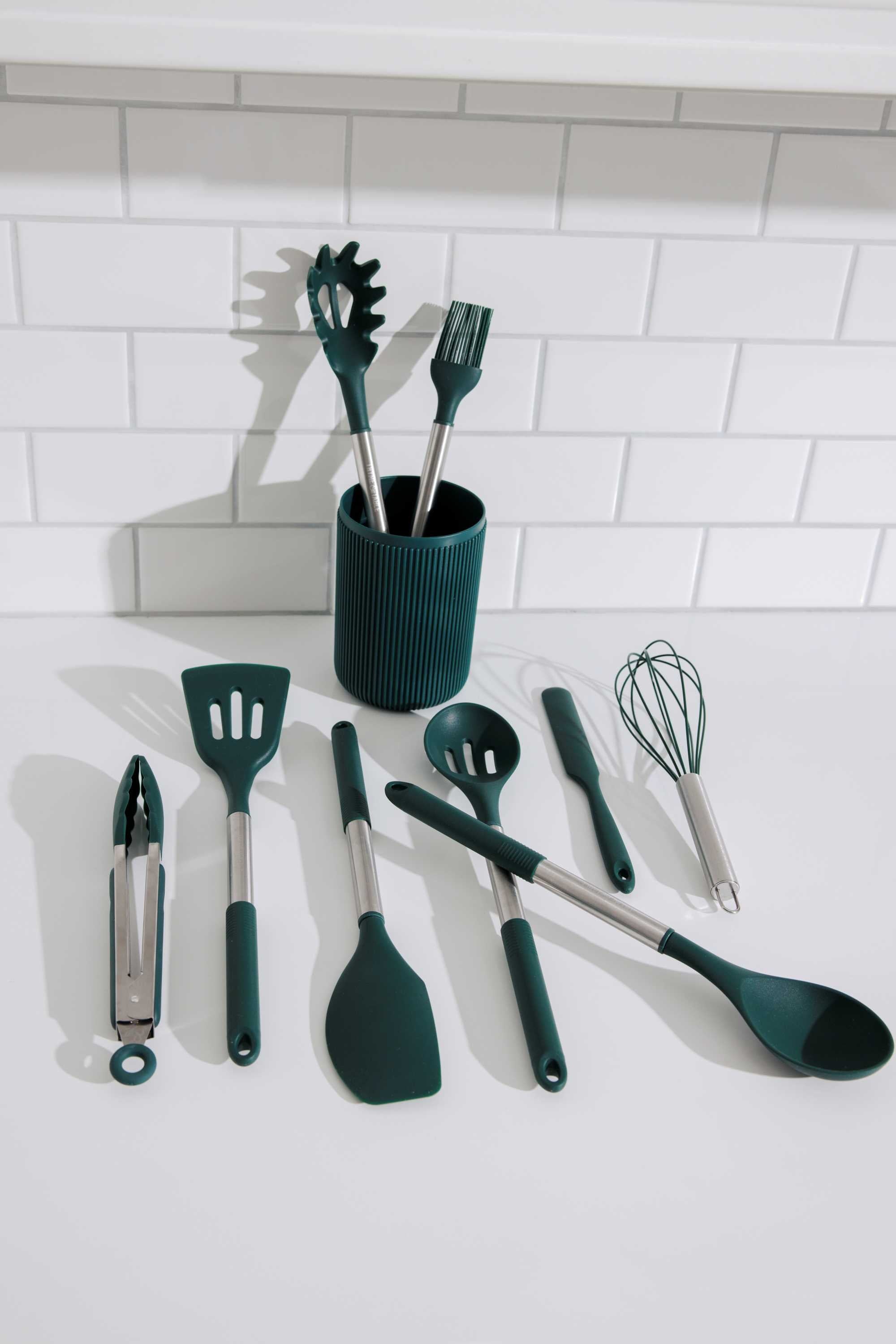 Durable Steel 10-Piece Silicone Gadget Set - Green - Heavy Duty Stainless Steel Kitchen Shears Detail