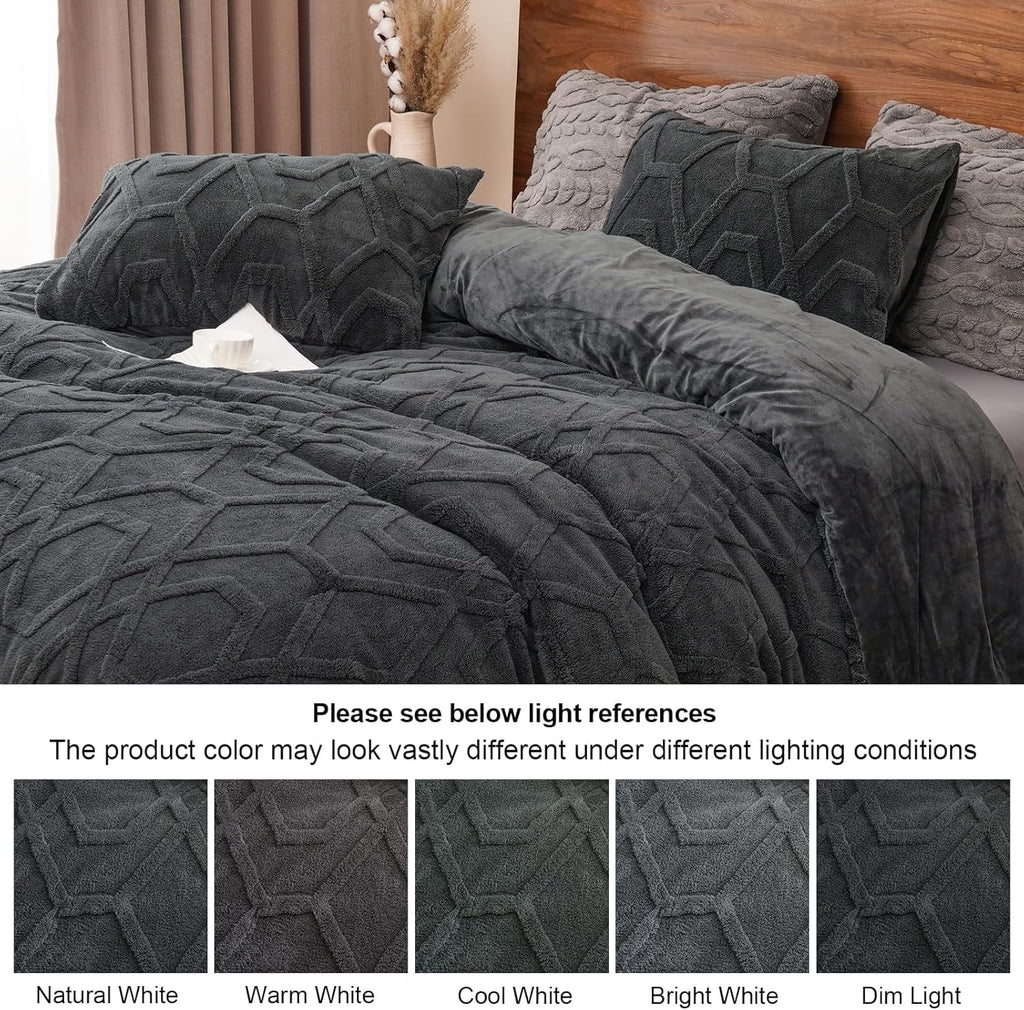 Luxurious Quilted Warm Sherpa Fleece Queen Comforter Set, 3D Tufted Fluffy Dark Grey Bedding for Winter, Soft 3 Pieces Shaggy Bed Set, ... - Luxurious Quilted Duvet Cover Set Detail