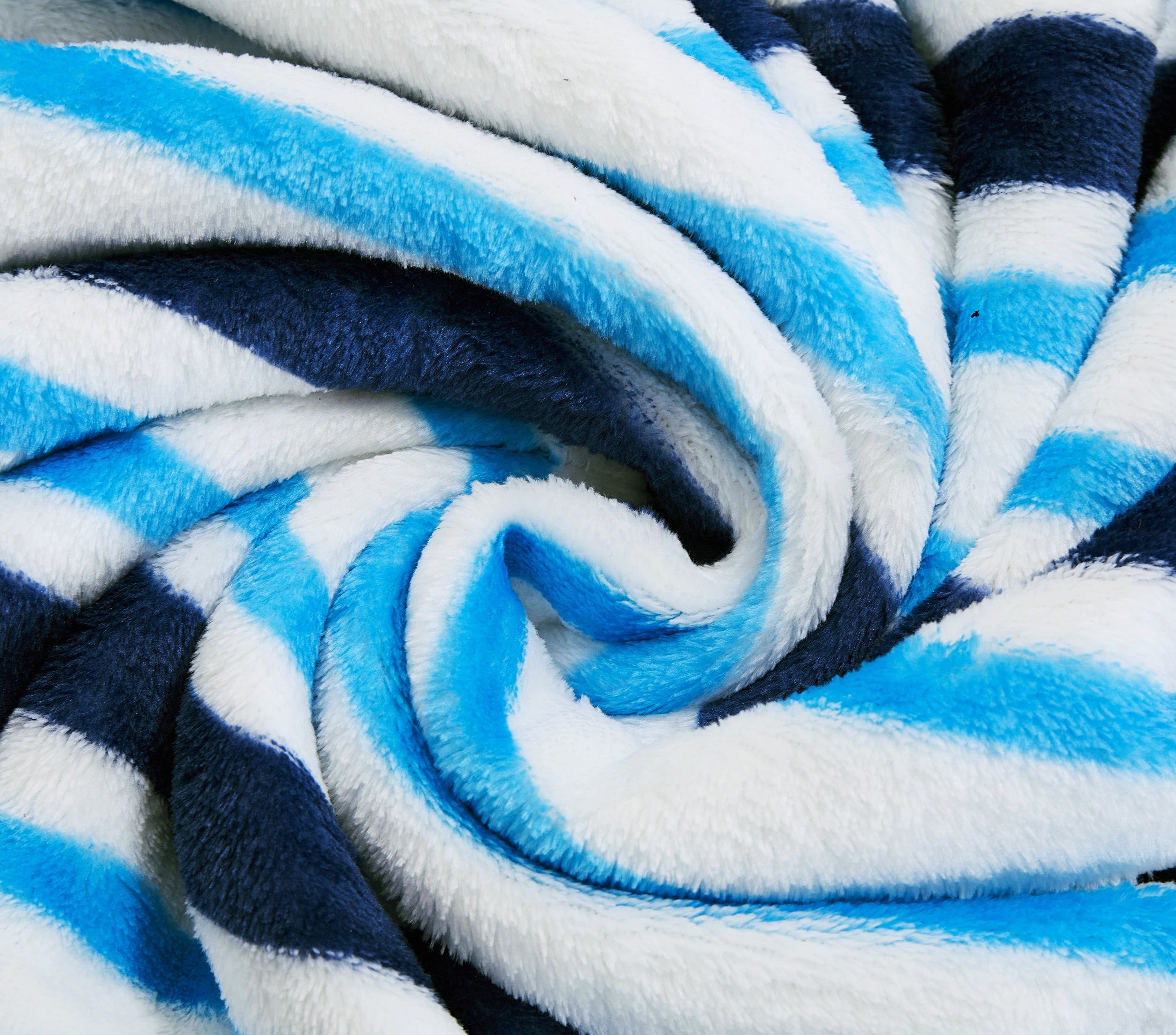 Reversible Sherpa Blue Stripes XL Oversized Throw Blanket, 72 x 50 inches, Great for a Kids Bedroom, Super Soft and Cozy - Cozy Fleece Throw Blanket for Couch & Bed Detail