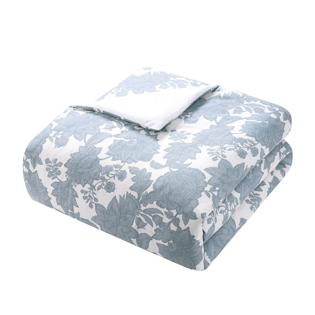Luxurious Quilted Veronica 3-Piece Blue Floral Cotton Slub Comforter Set, King - Cloud-Like Soft Lightweight Bed Comforter Detail