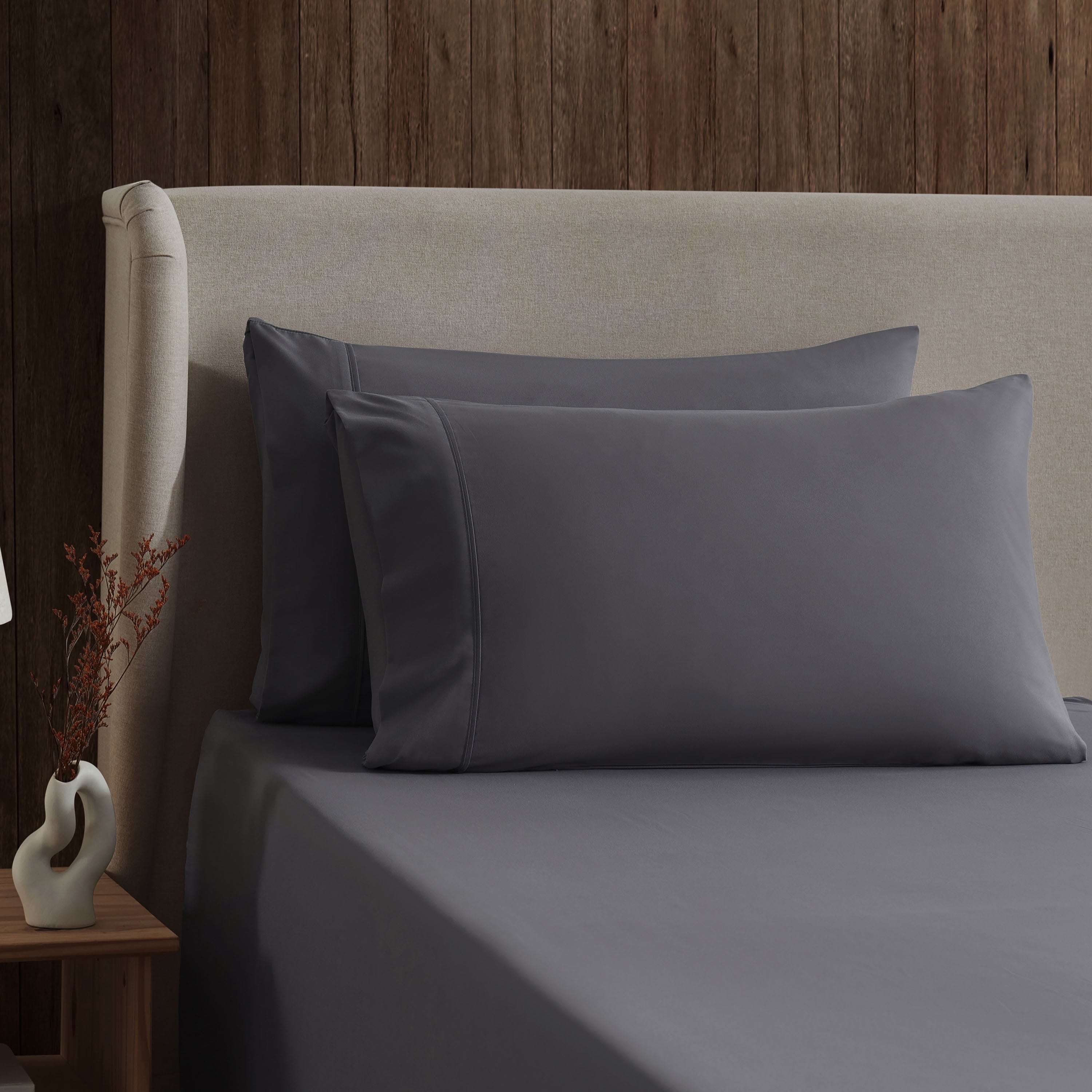 Breathable Luxury Queen Sheets Set, 1800 Series Extra Deep Pocket Sheets Queen Soft Microfiber Bed Sheets, 4 Piece Queen Sheet sets - Luxury Bed Sheet Set with Deep Pockets Detail