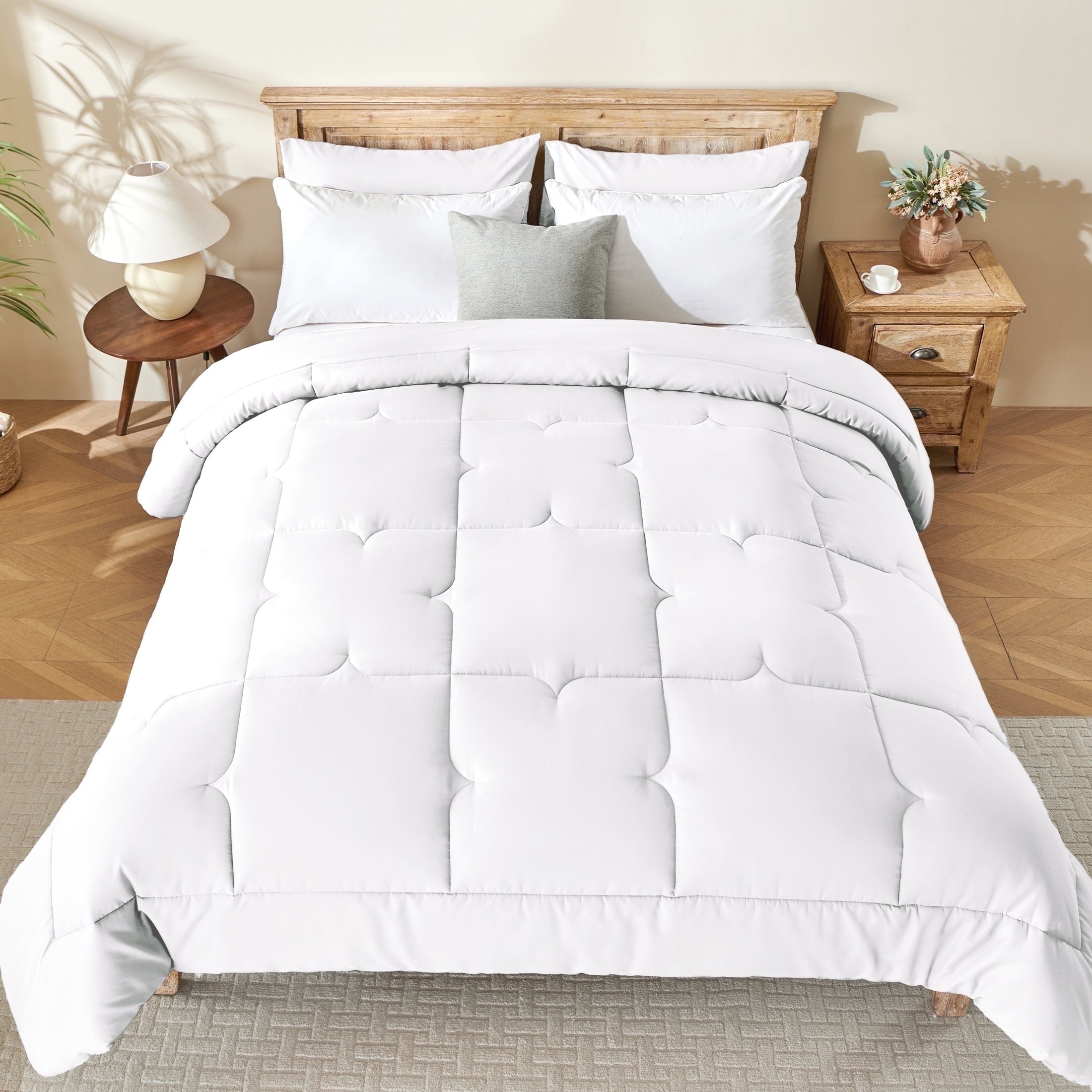 Luxurious Quilted 3-Piece Queen Comforter Set - All-Season Down Alternative Bedding Bundle with 2 Pillow Shams, Premium Soft Bedding Se... - Cloud-Like Soft Lightweight Bed Comforter - Default Title