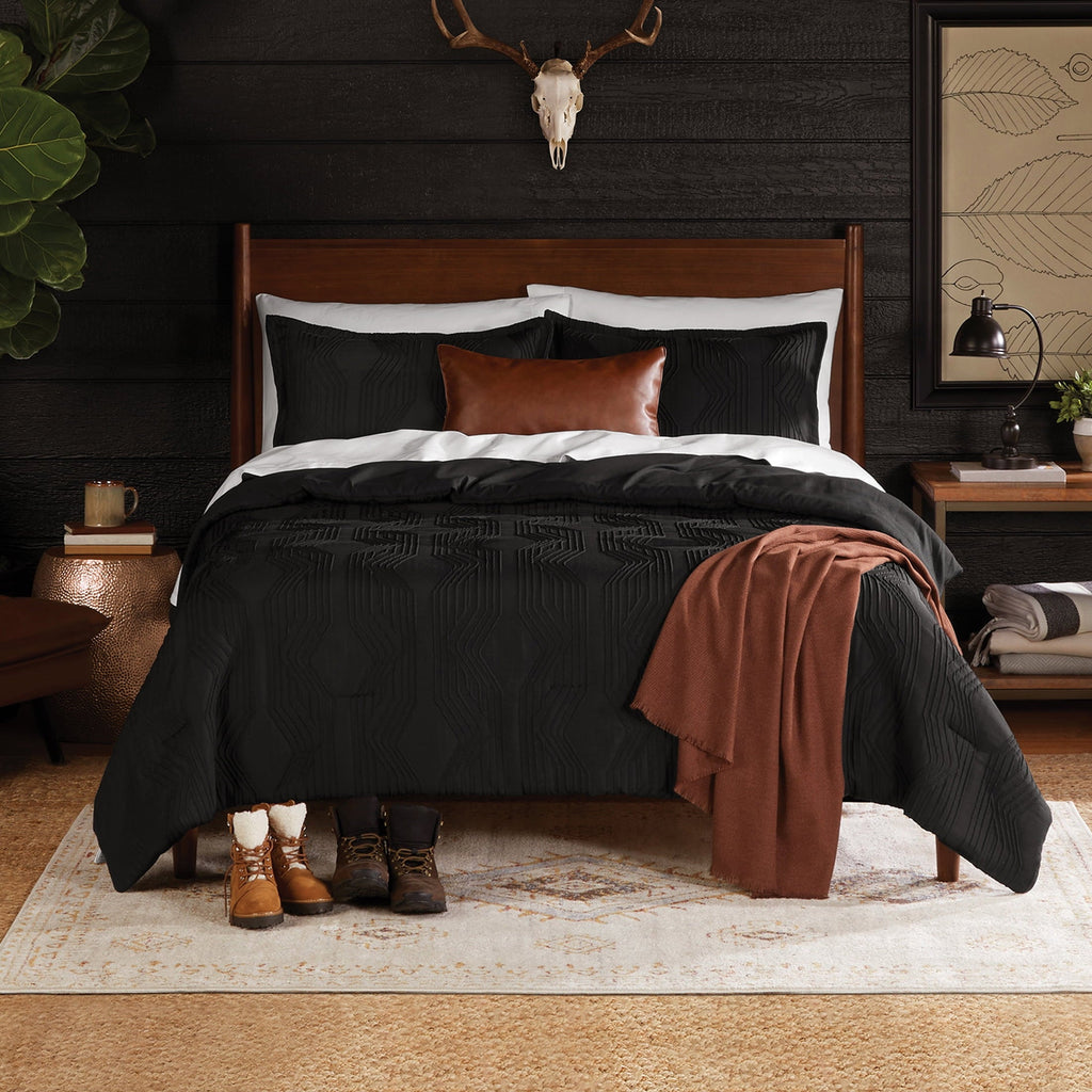 Luxurious Quilted Full/Queen Comforter Set, All-Season, 5-Piece, Black Jacquard Geo - Luxurious Quilted Duvet Cover Set - Default Title