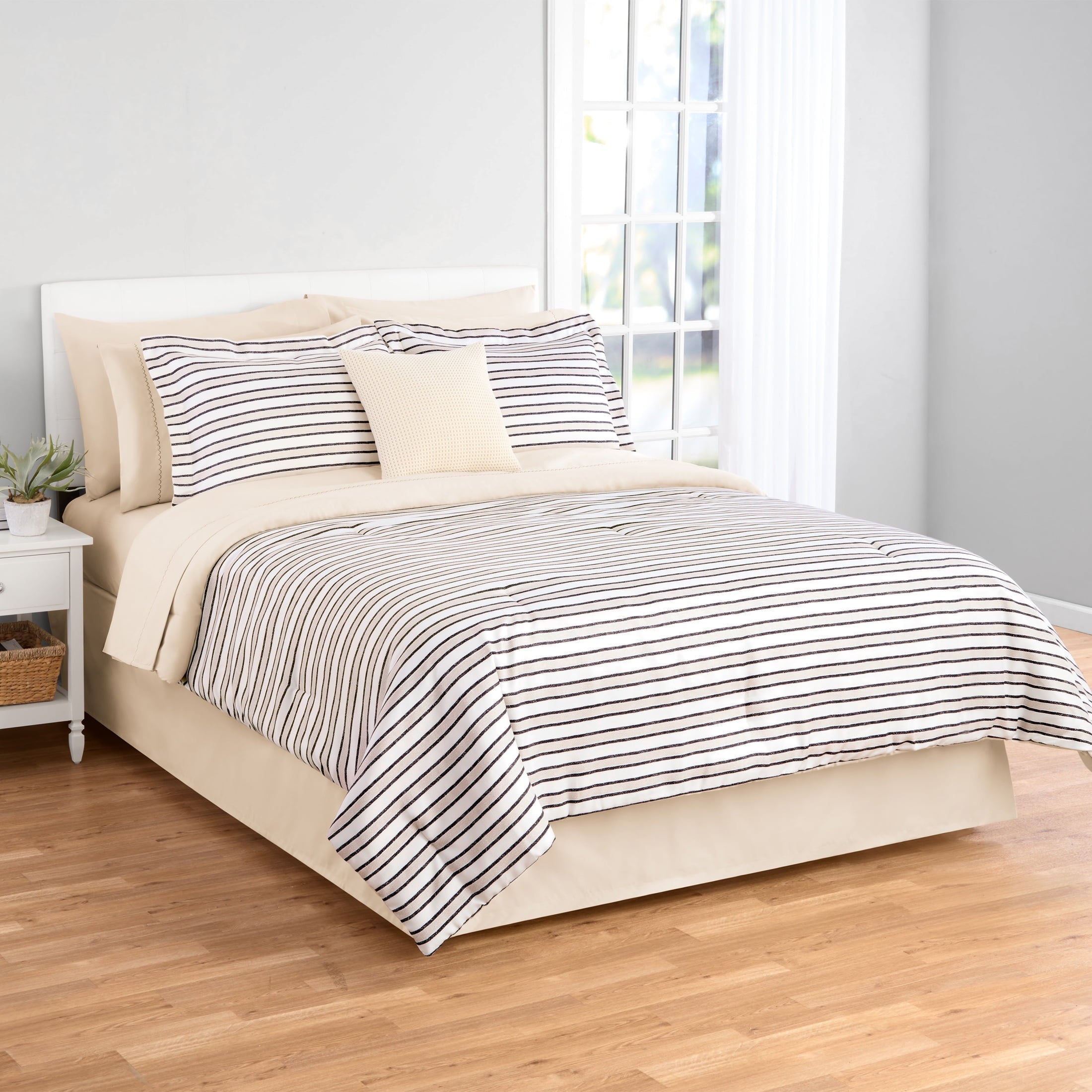 Heavyweight Warmth Soft Touch Bed in a Bag 11-Piece Reversible Tan & Black Striped Comforter Set with Sheets, Queen - Cloud-Like Soft Lightweight Bed Comforter - Default Title