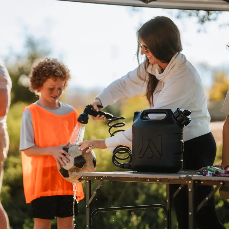 Slim-Fold Slim-Fold Table - Choice 196 - Portable Camping Table with Heat-Resistant Countertop Detail