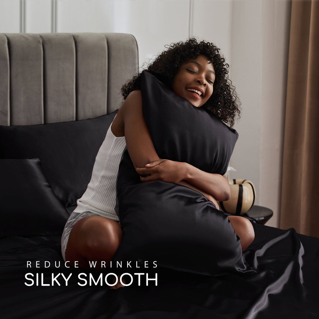 Breathable Luxury Set Queen 4 Pcs, Silky Elegant Luxurious Queen Size Bed s, with Flat , Deep Pocket Fitted for Mattress and Matching P... - Luxury Bed Sheet Set with Deep Pockets Detail