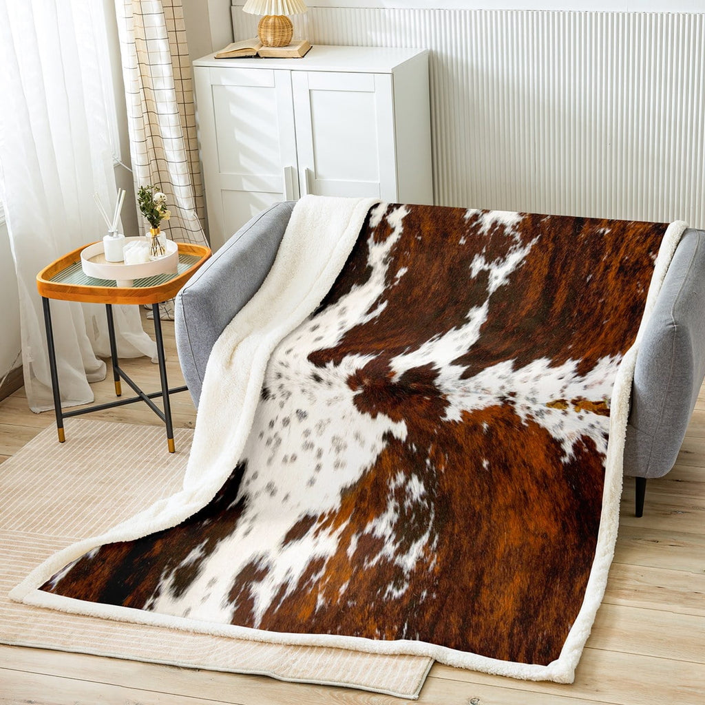 Cozy Fleece Milk Cow Print Throw Blanket for Bed Chair,Black Brown Cowhide Fleece Blanket 50"x60",Farmhouse Rustic Animal Skin We... - Super Soft Reversible Sherpa Flannel Blanket Detail