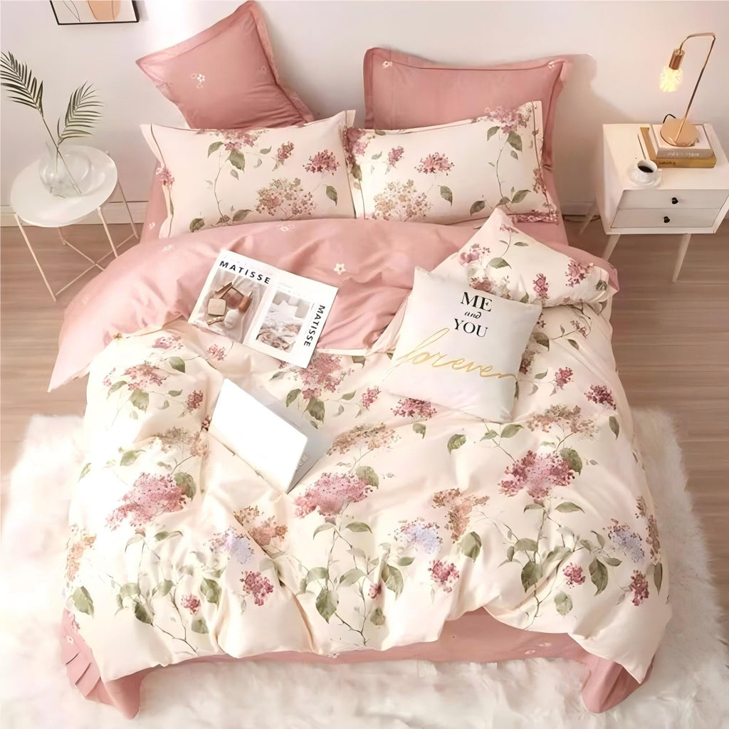Hypoallergenic Cloud White with Pink Flowers King Comforter Sets, 3 Pieces Chic Garden Style Reversible Bedding Sets for Adults All Season - All-Season Down Alternative Comforter Insert Detail