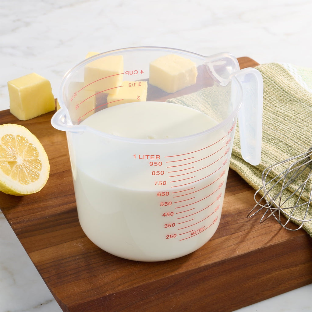 Multi-Functional (12 pack) 4 Cup PP Plastic Measuring Cup, 32 oz, Clear - Innovative Kitchen Helper for Modern Cooking Detail