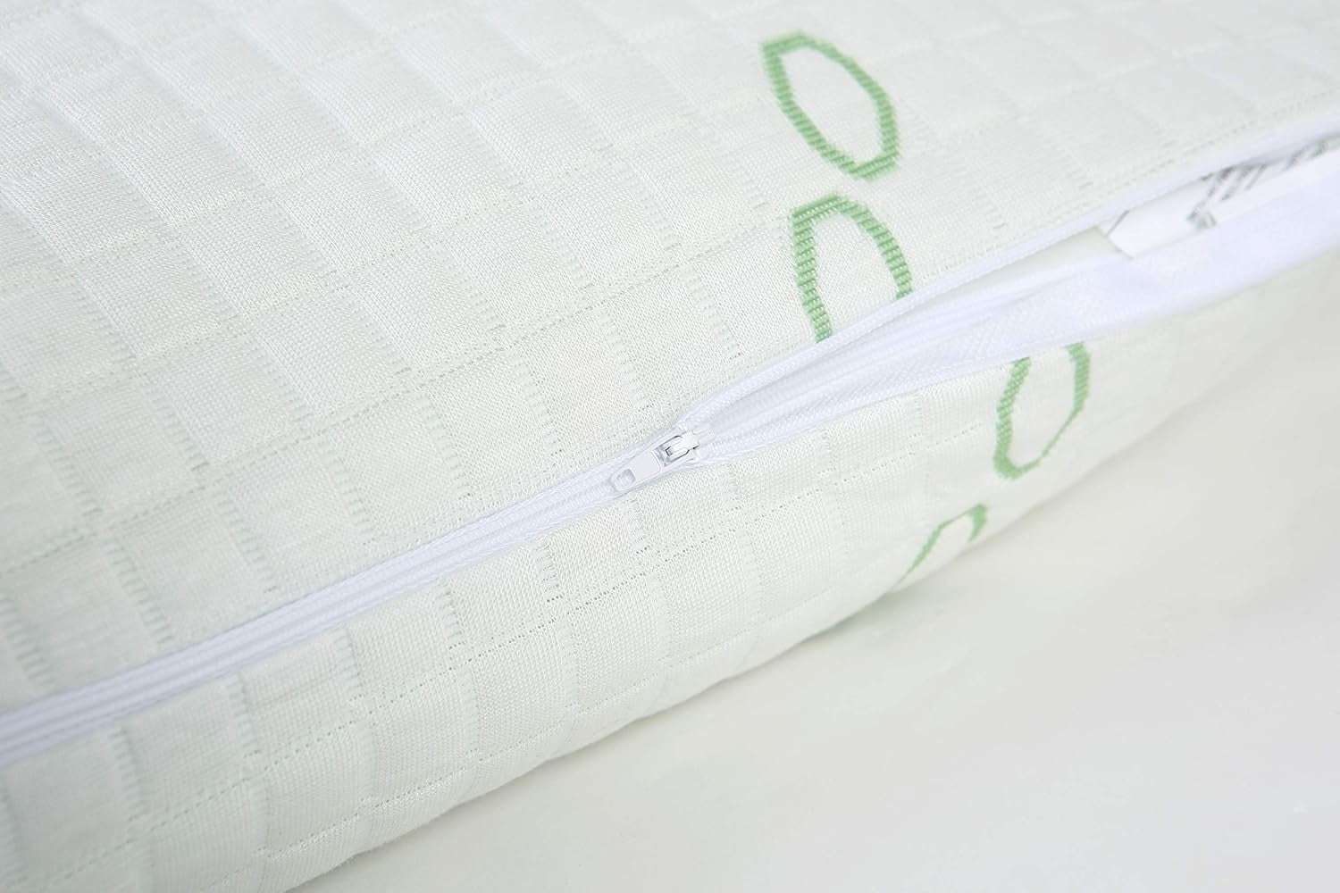 Fluffy Shredded Queen Size Bamboo Pillow, Memory Foam Bed Pillows with Washable Pillowcases, Queen - Orthopedic Shredded Foam Bed Pillow Set Detail