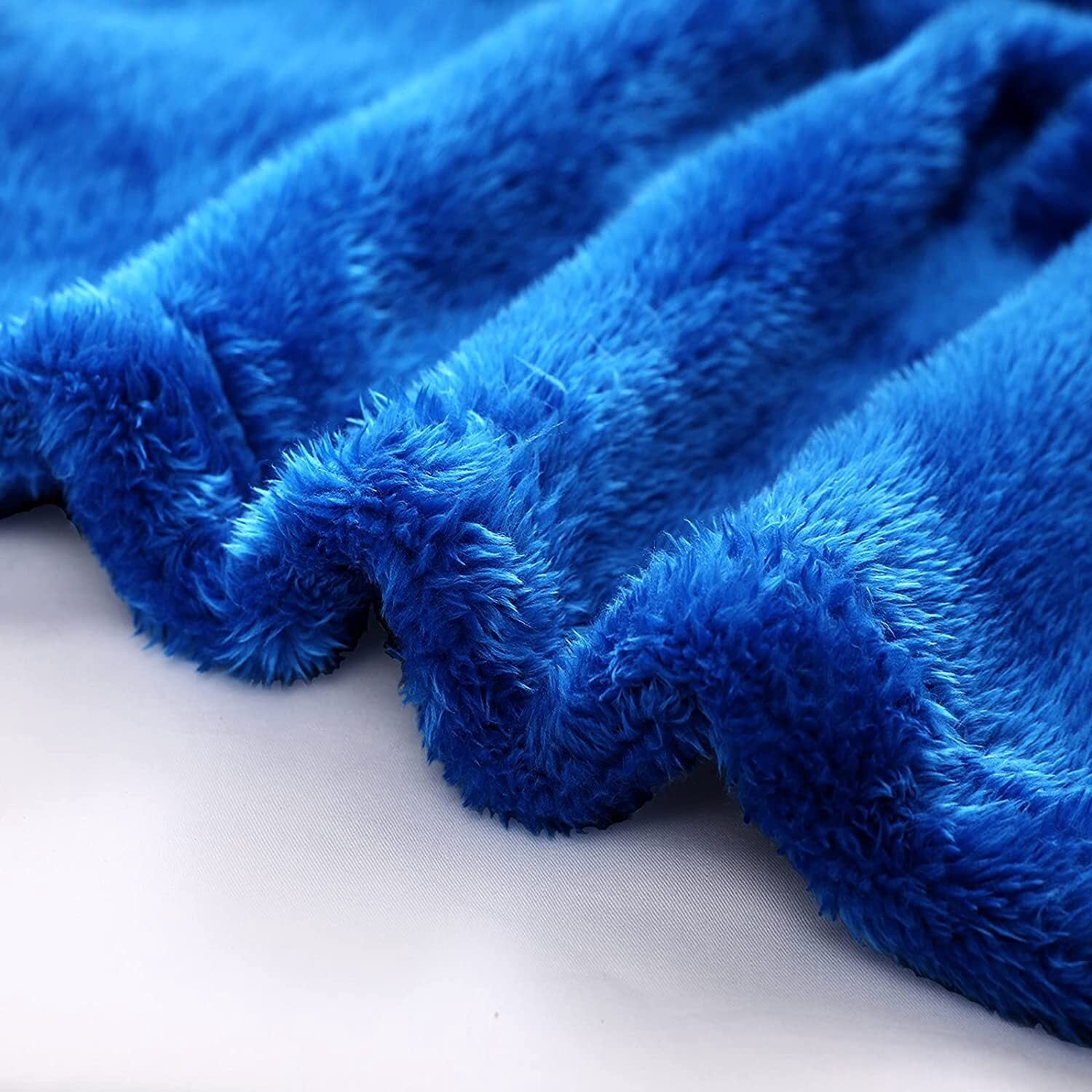 Reversible Sherpa Plush Fuzzy Fleece Throw Blanket (40" x 50", Cobalt Blue)- Soft, Warm and Lightweight - Lightweight Plush Warm Blanket for All Seasons Detail
