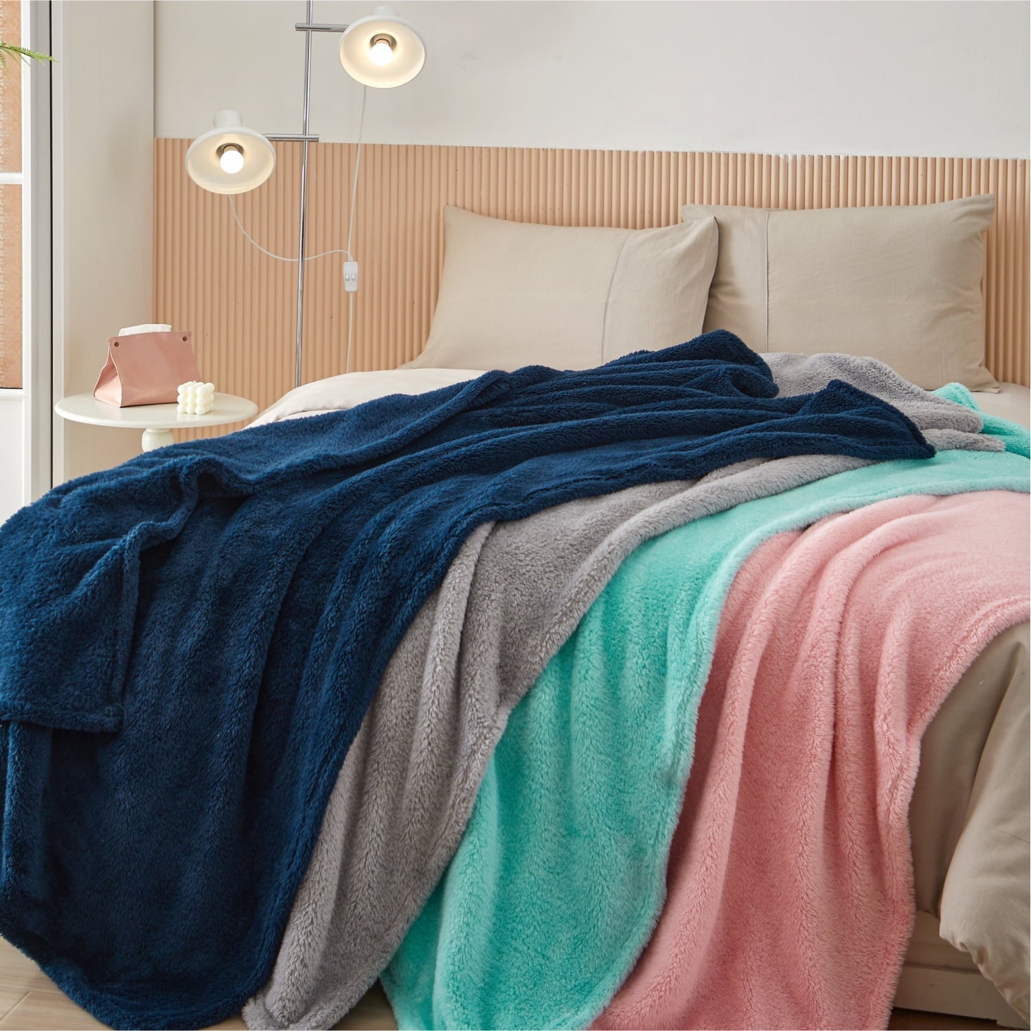 Cozy Fleece Soft, Navy Blue, Oversized, Fuzzy, Throw Blanket for Kids, 72 x 50 inches - Cozy Fleece Throw Blanket for Couch & Bed Detail