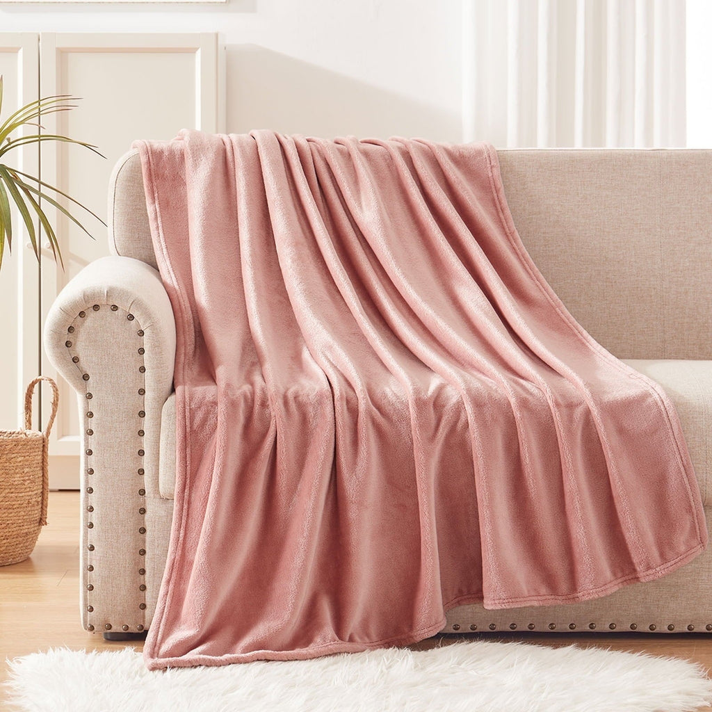 Lightweight Warm Fleece Throw Blanket for Couch, Sofa, Super Soft and Warm Blankets, Pink Throw All Season Use, Cozy, Plush, Lightweig... - Luxury Knitted Decorative Throw Blanket with Fringes Detail